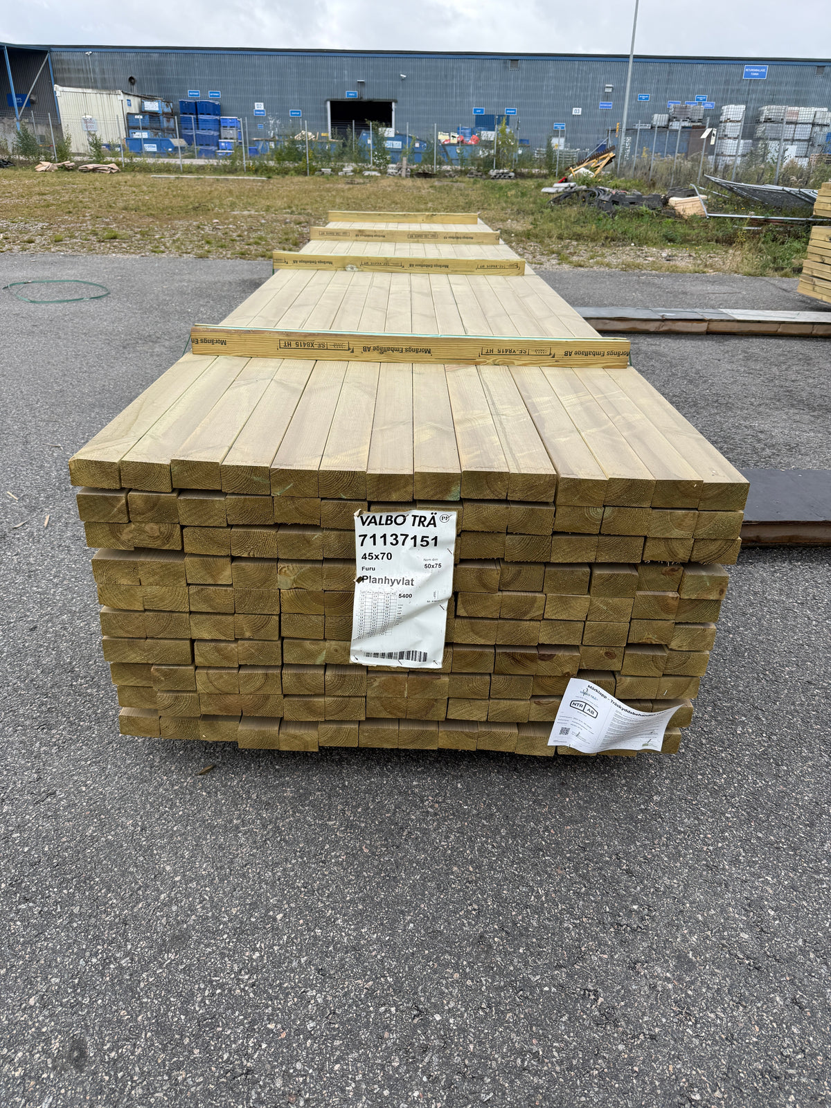 Paket Tryckimpregnerade Reglar 45x70mm, 140st 5,40m