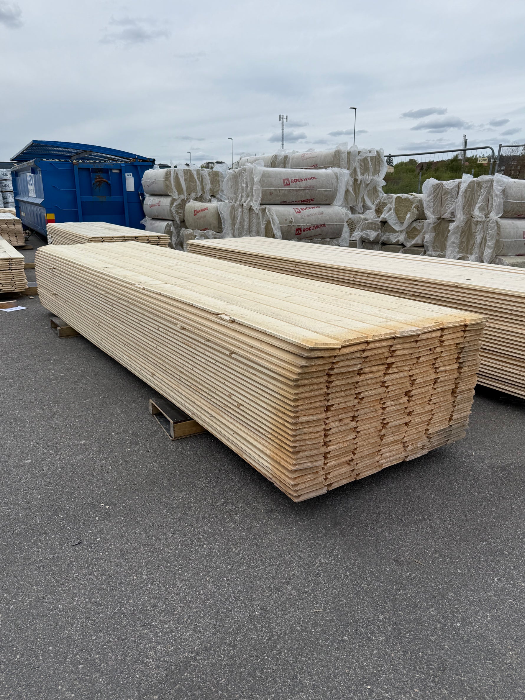 Paket Ytterpanel Enkelfas Fals 22x145mm 4.20m- 175st (Obehandlade)