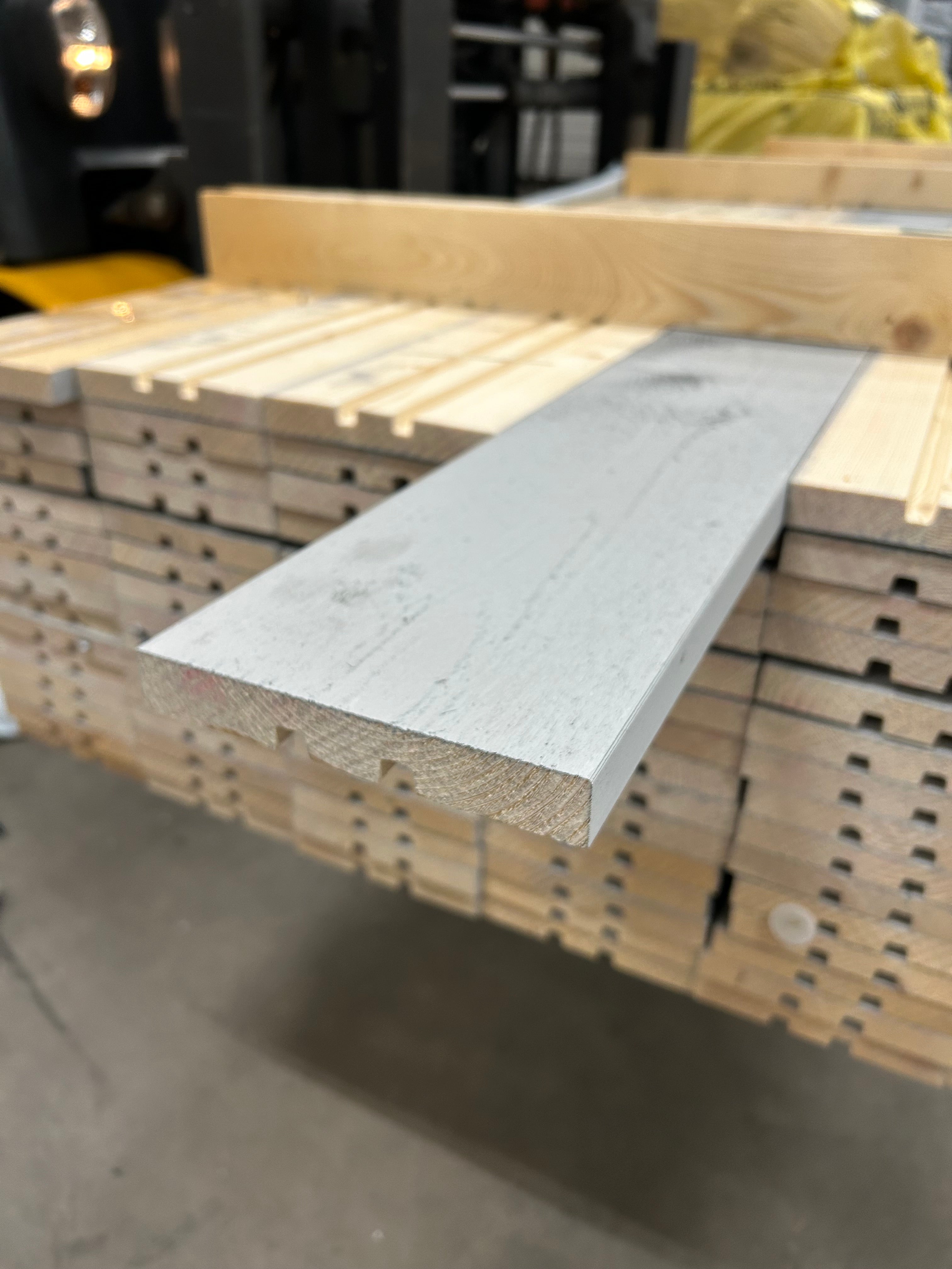 Paket Finsågad Panel 21x145 mm – 105 st (3,0 m, Målad NCS S 3000-N x2)