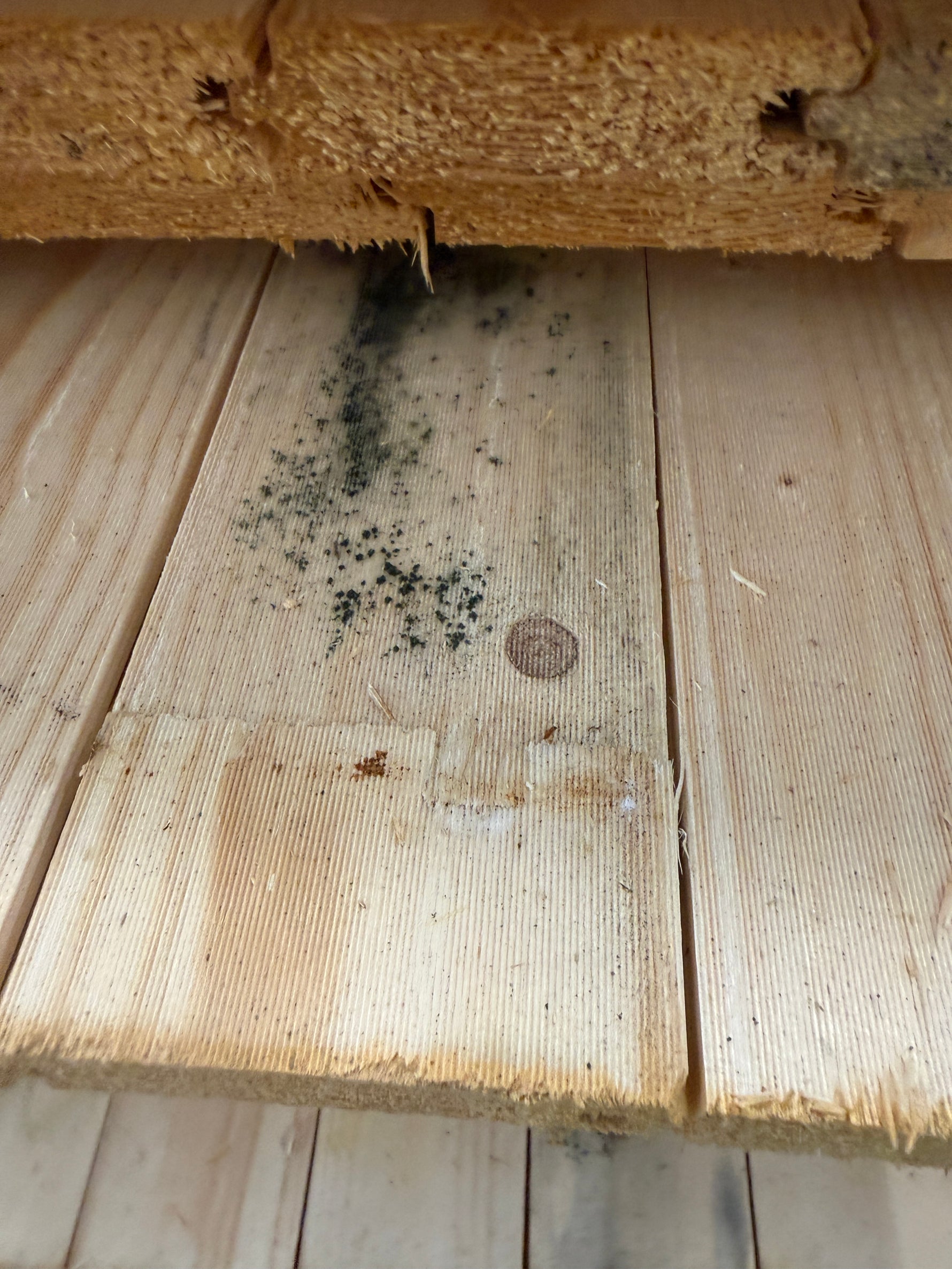 Parti Råspontluckor 20x540x3600mm 25st (Mögelskadat)