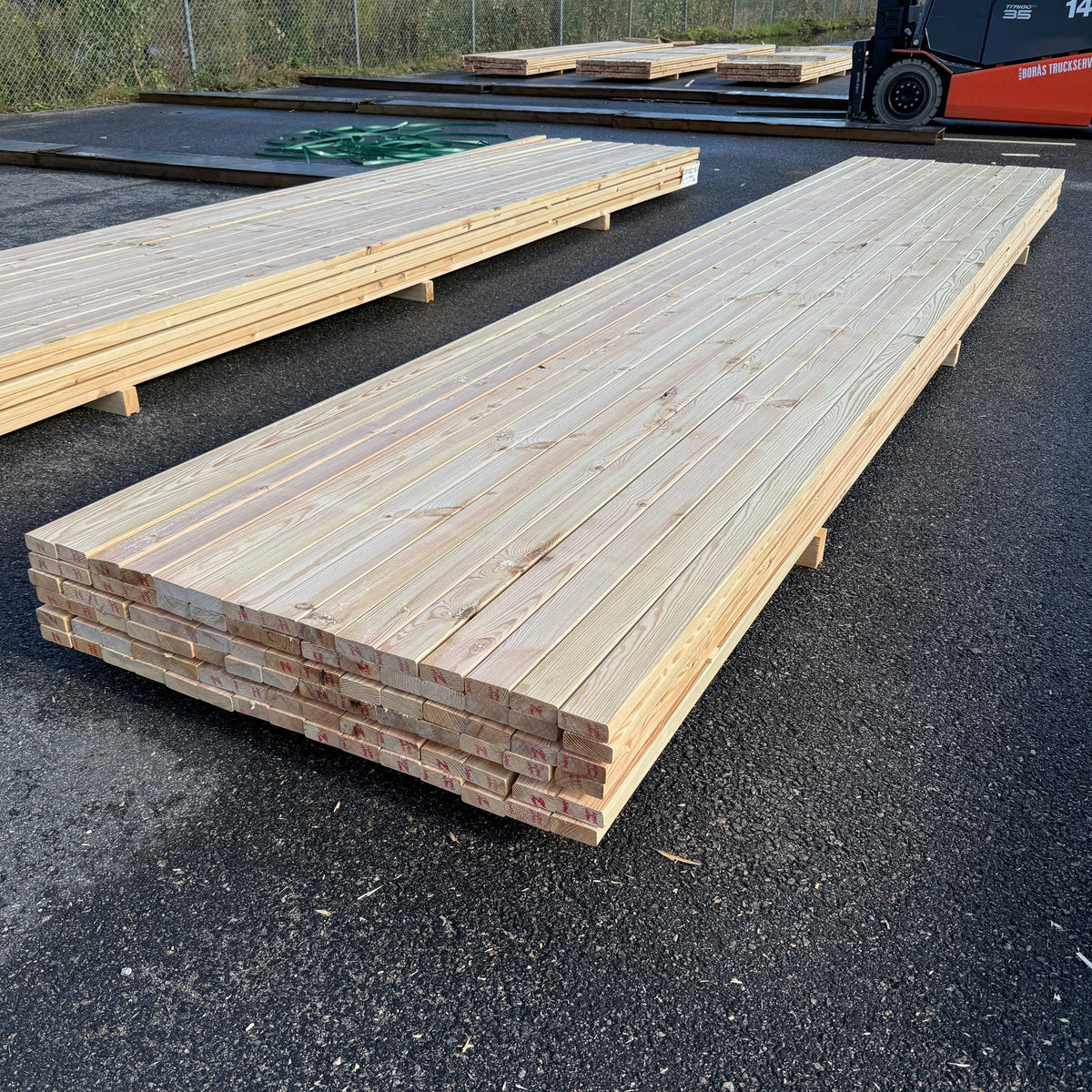 Parti Glespanel 28×70 mm – 5,40 m Furu 90 st