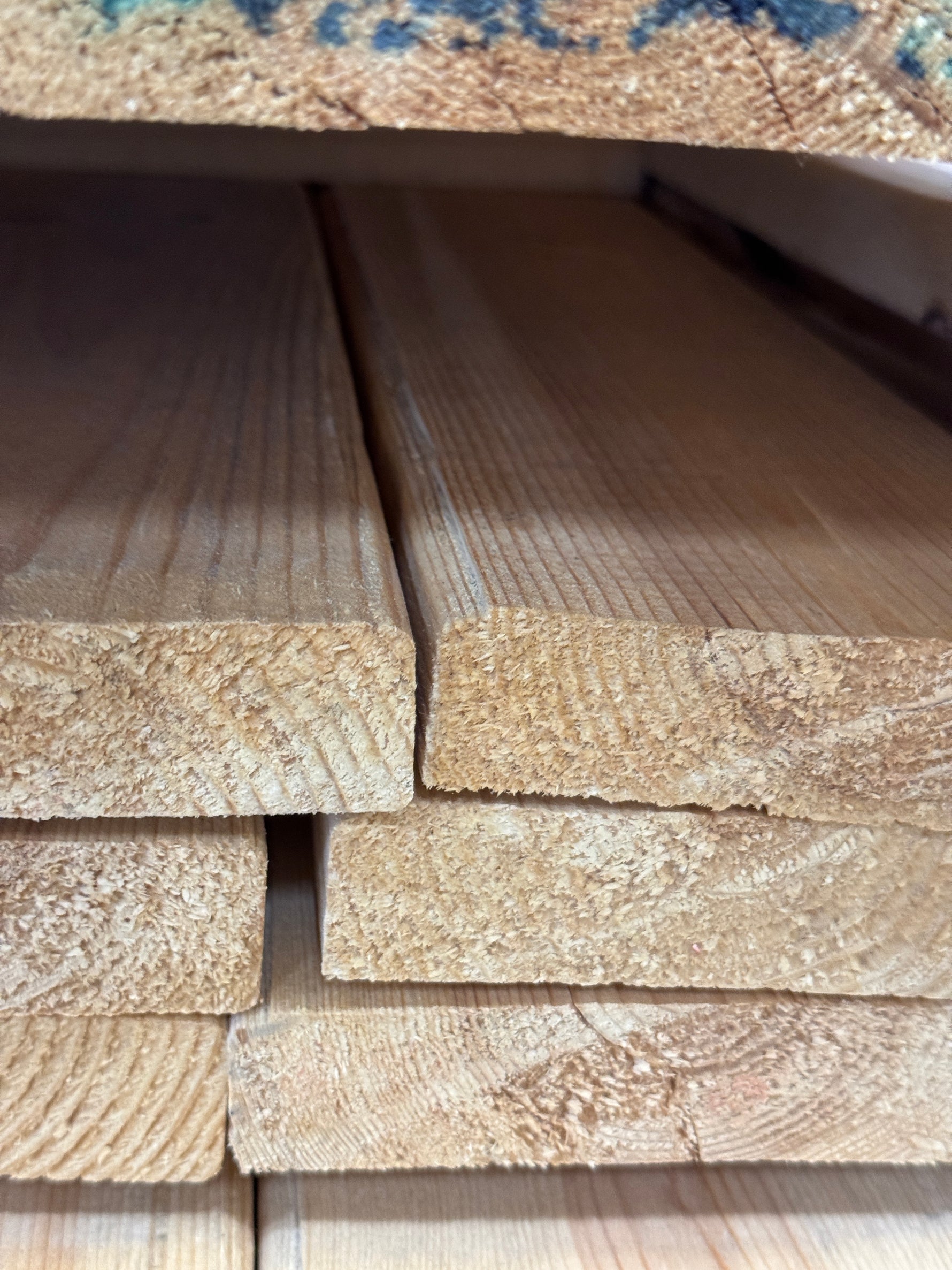 3 paket Trall 28x120mm 4,20m – 200 st Felhyvlad
