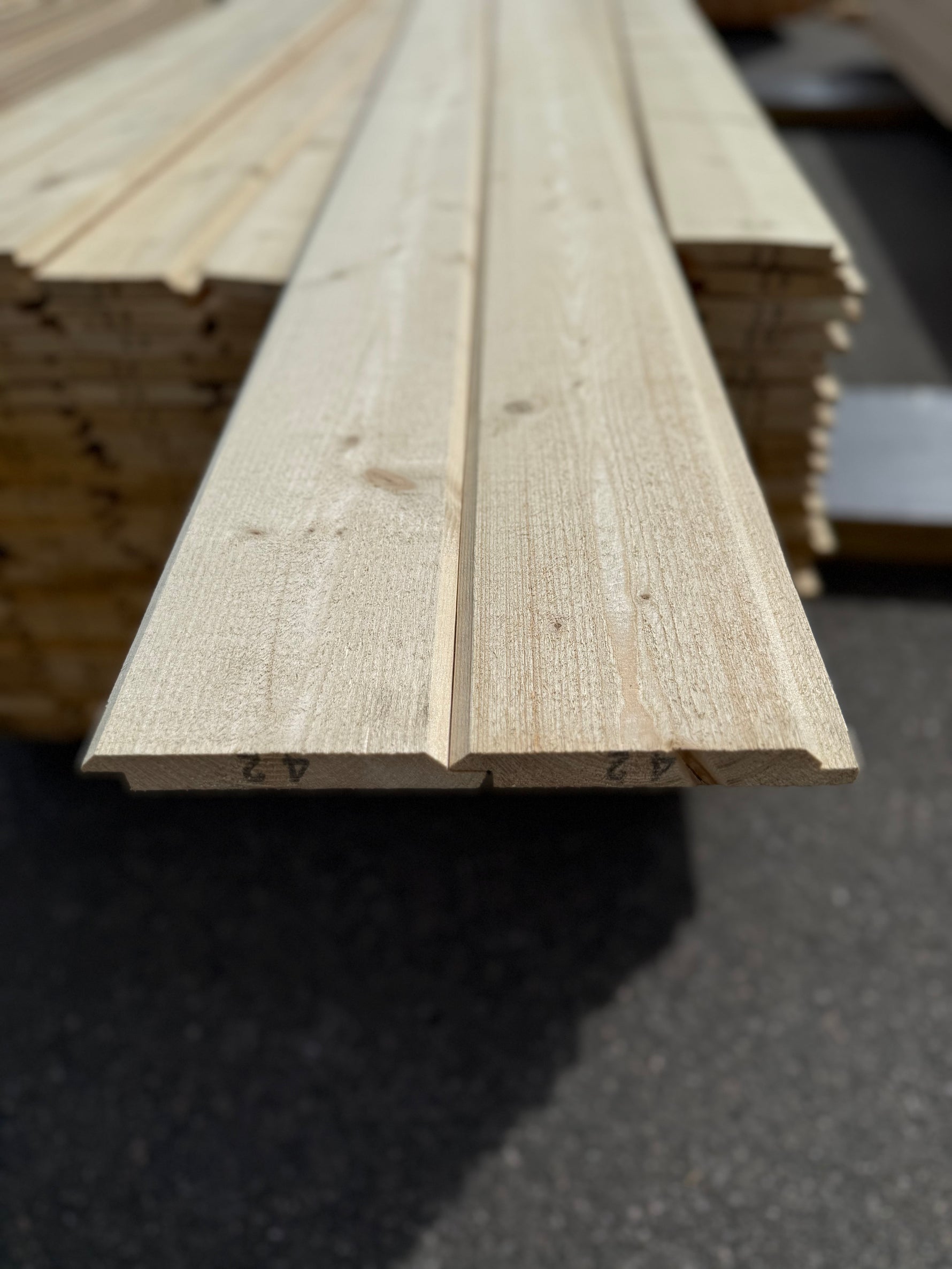 Paket Ytterpanel Dubbelfas Fals 22x145mm 4.20m – 175st (Obehandlad)