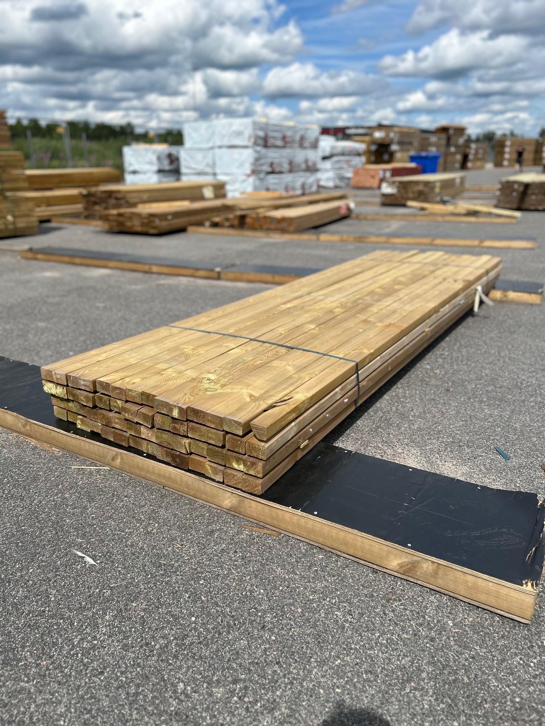 Paket Tryckimpregnerade Reglar 45x70mm 56st 3.30m