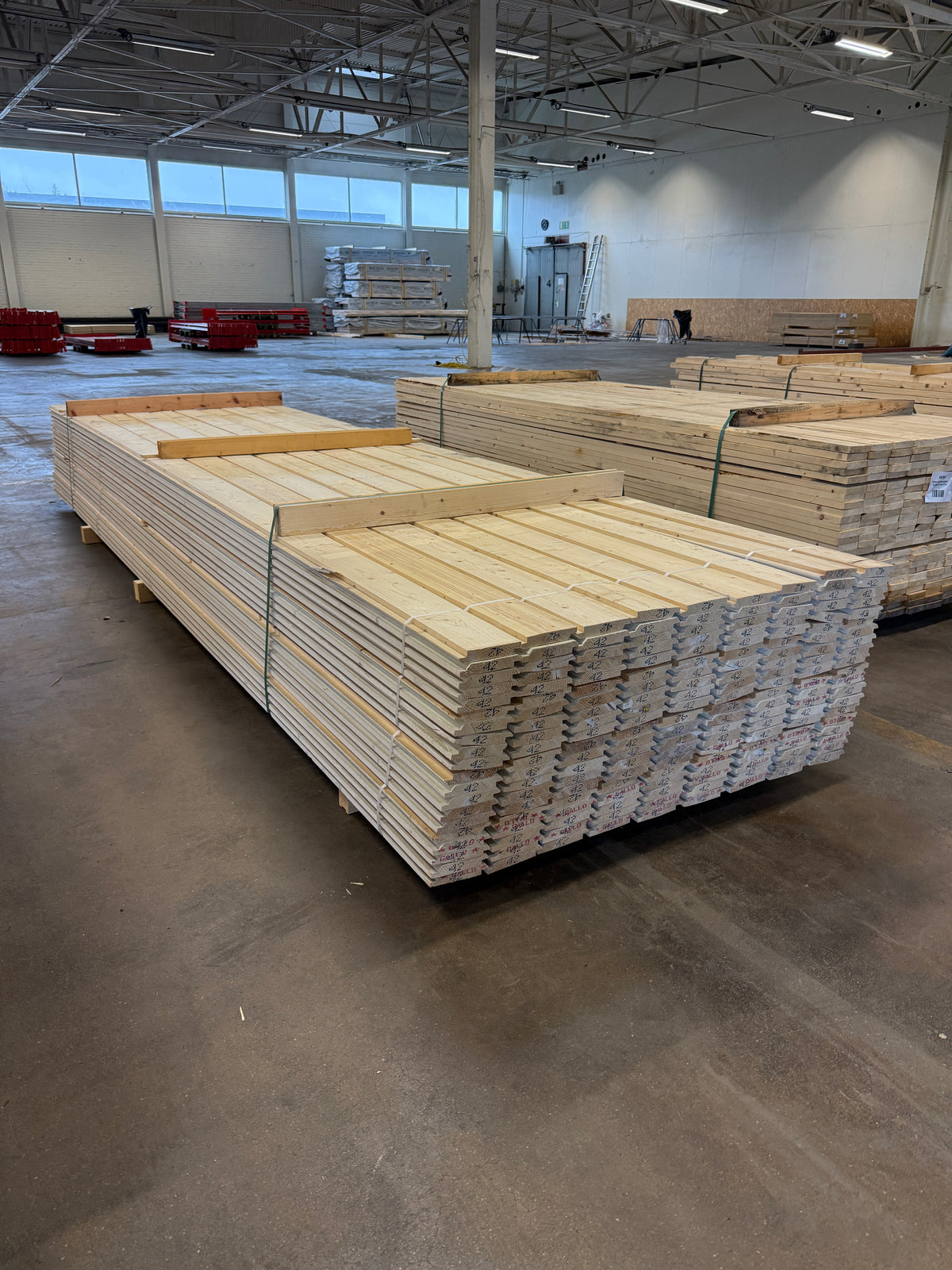 Paket Dubbelfasspont Grundmålad 22×120 mm – 4,20 m – 180 st