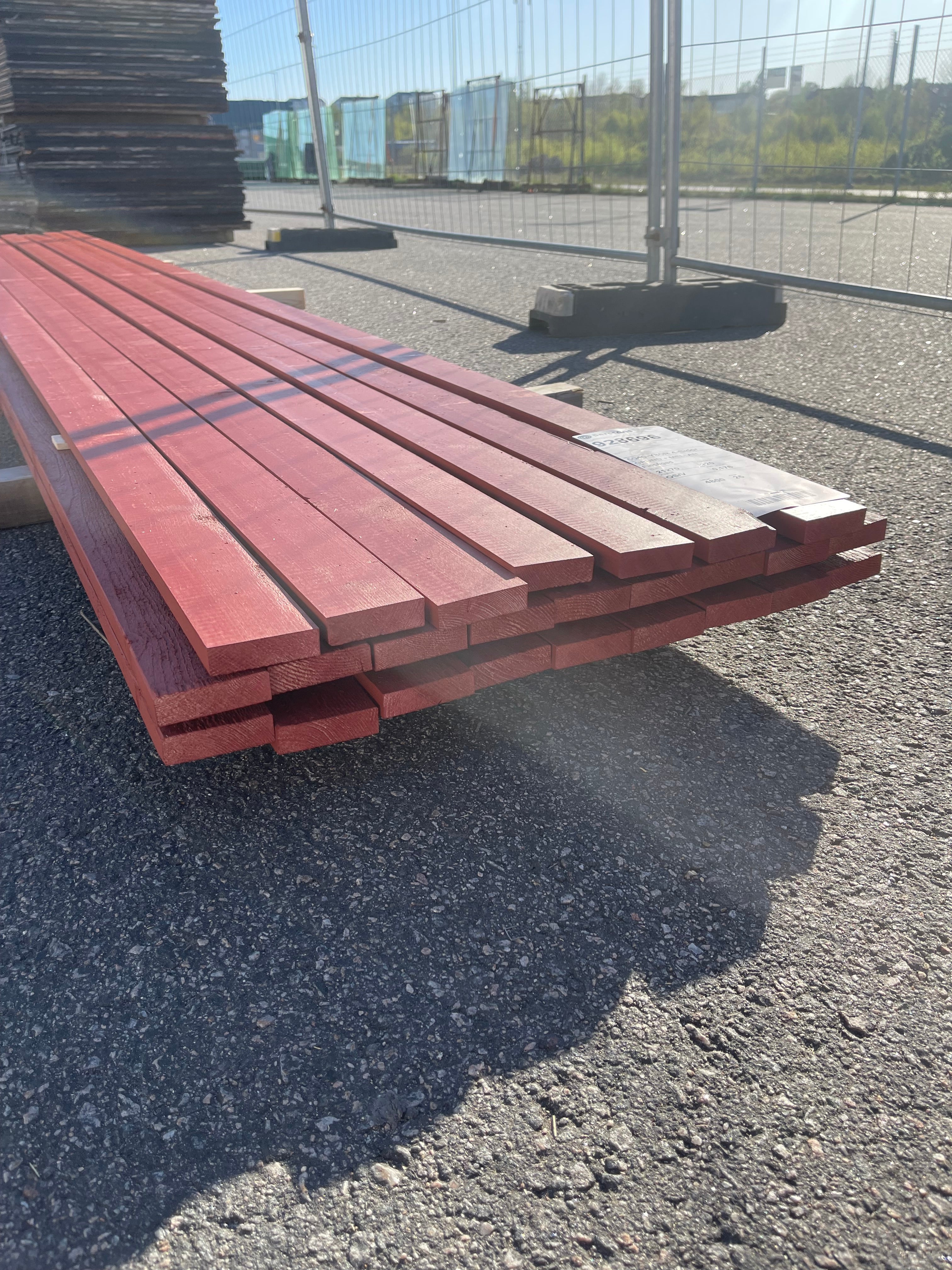 Paket Panel 21x70 mm – 4,80 m – 25 st – Färg 5040-Y80R
