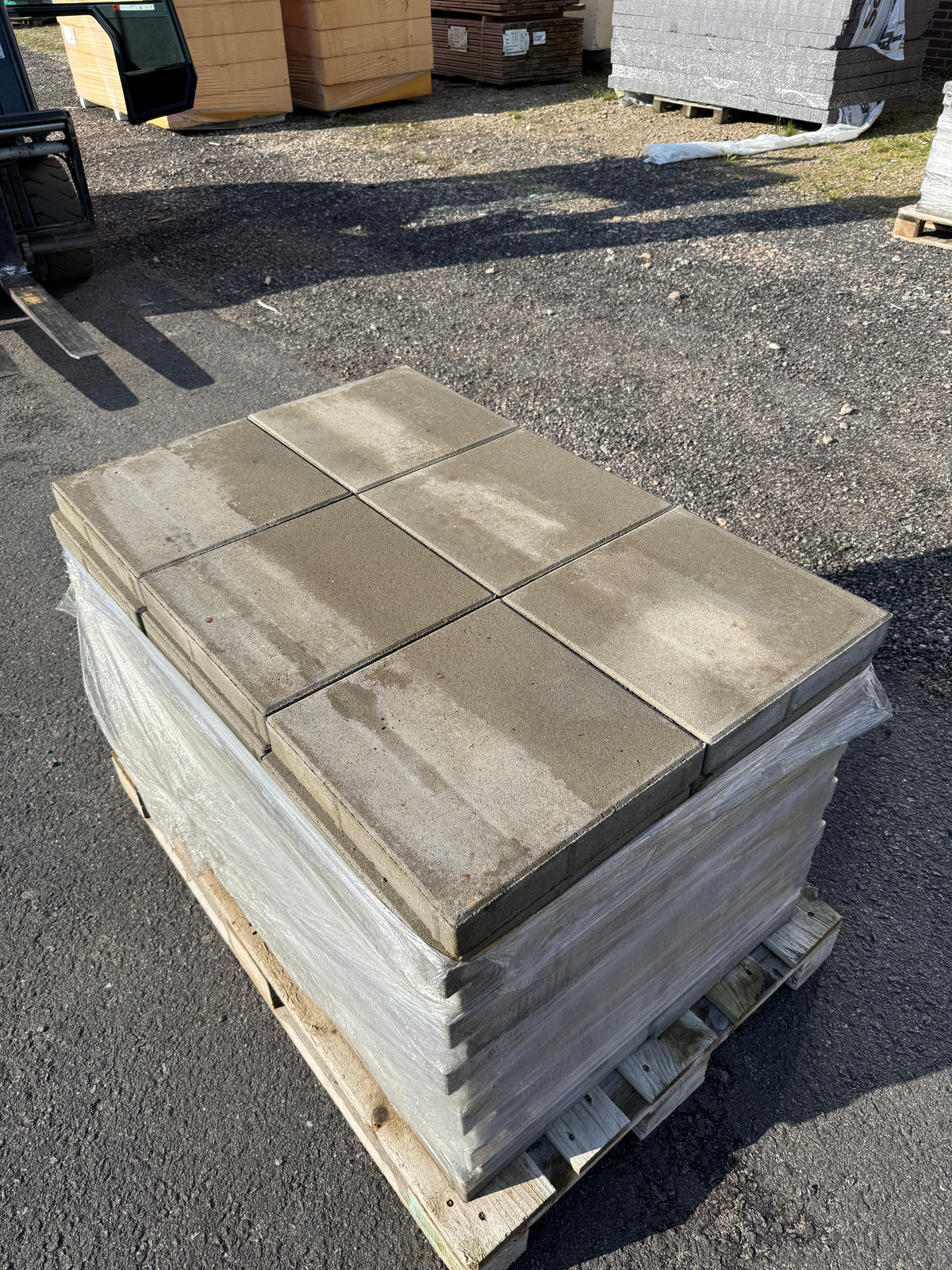Marksten 50×350×350 mm – Klassisk Helplatta Naturgrå