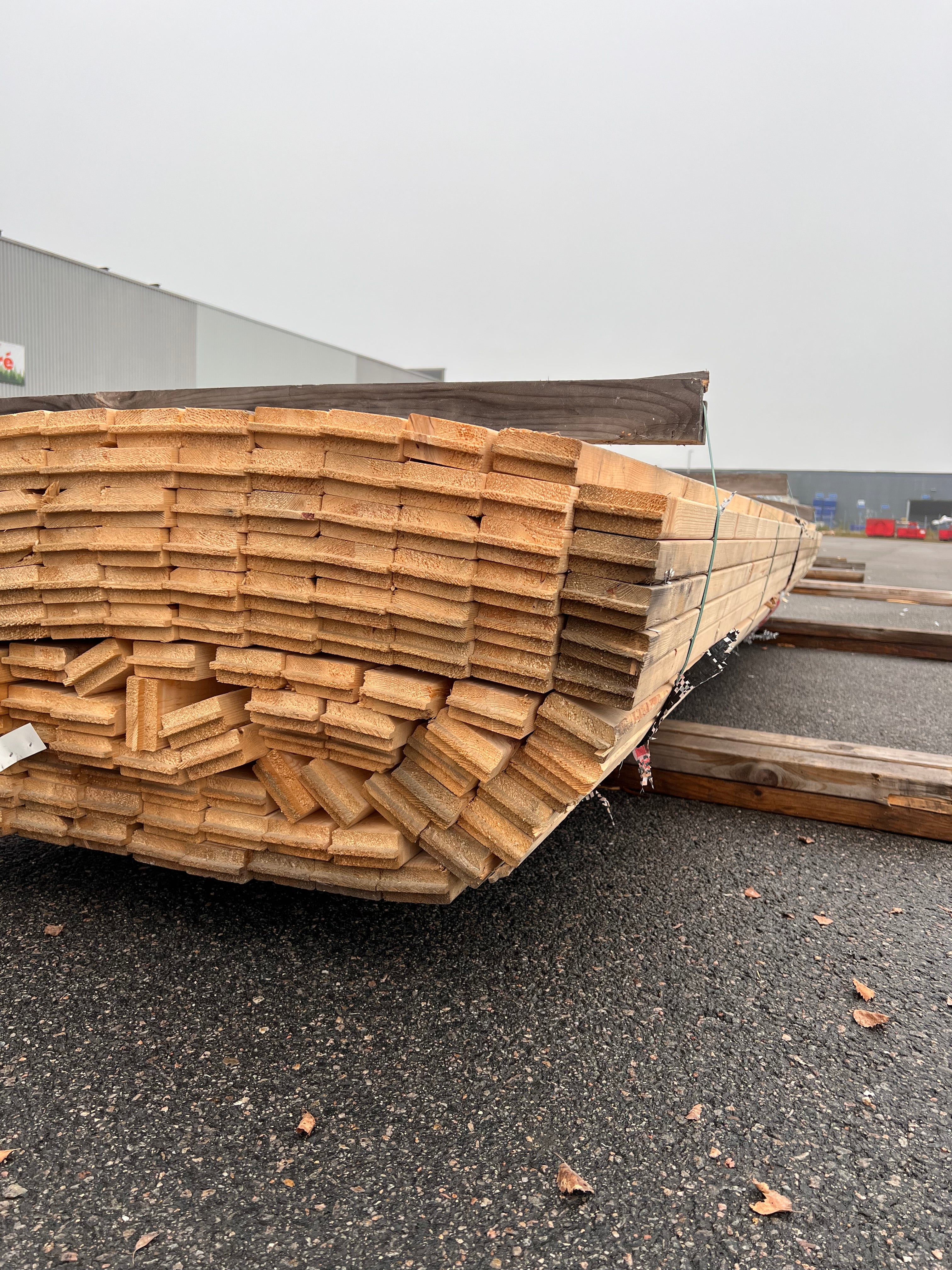 Paket Ändspontad Läkt 35x70 73st 4,50m (B-Sortering)