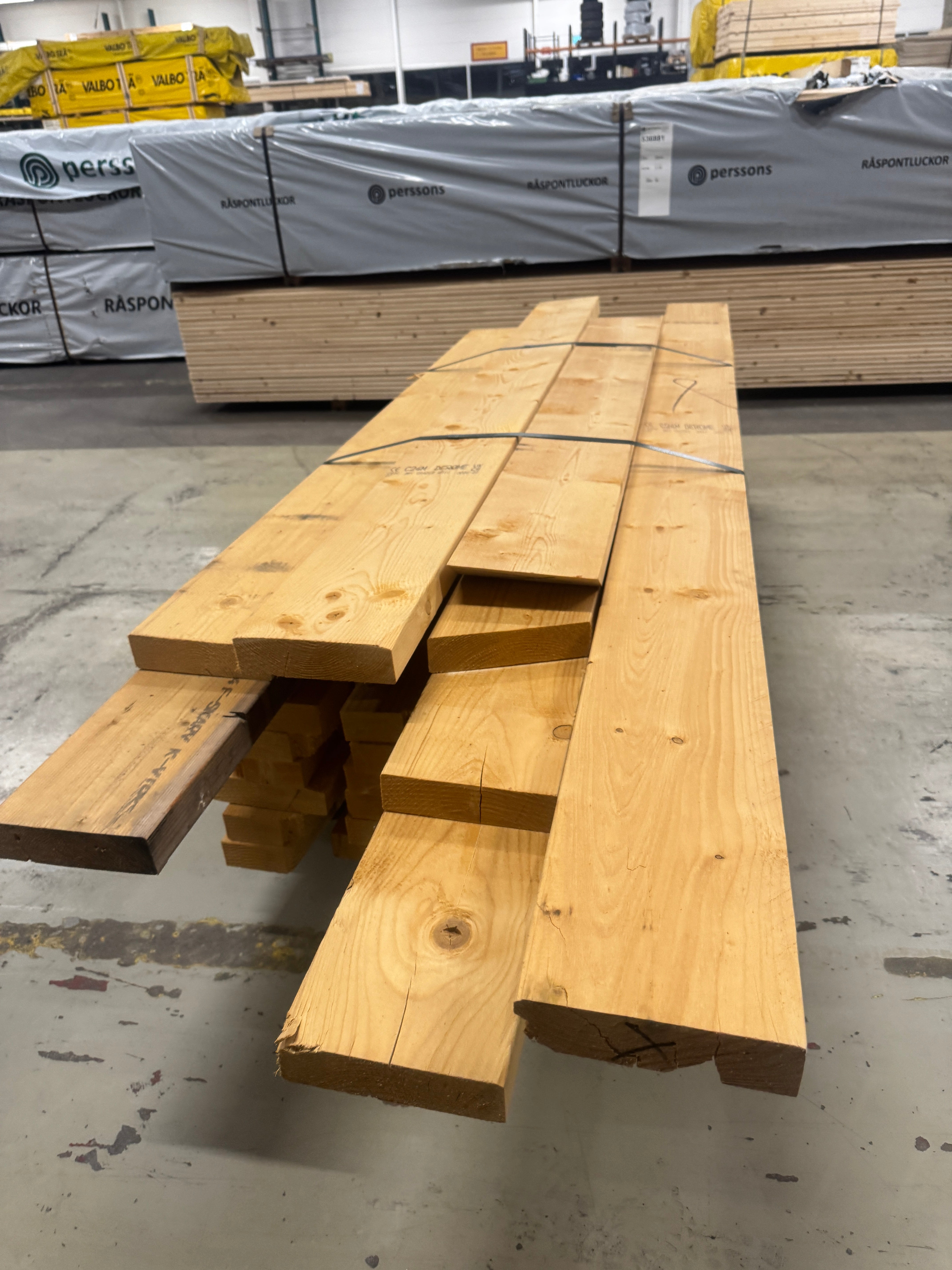 Paket Virke Kortbitar 45x170 – 38 st (1,30–2,15 m, gran)