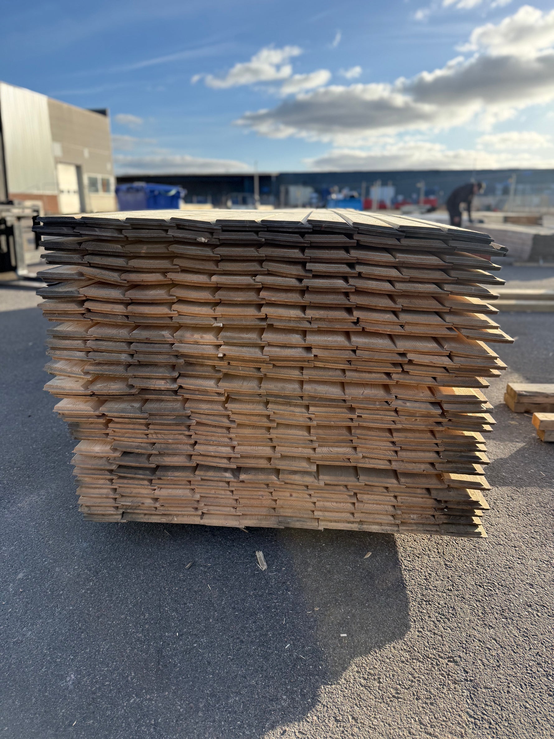 Paket Ytterpanel Enkelfas Fals Ändspont 22x120mm – 250 st 5,40 m - Spirec