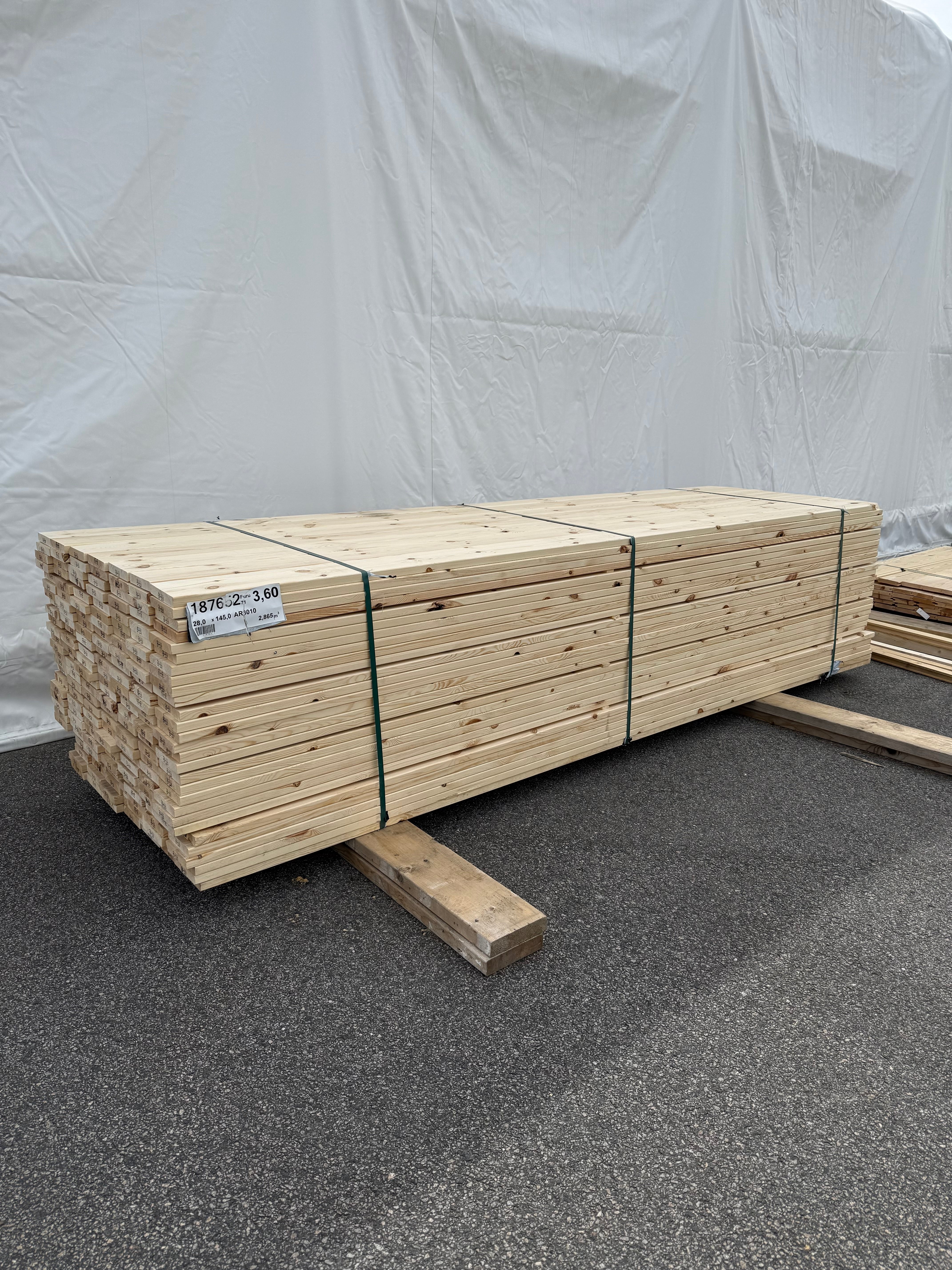 Hyvlad 27x145mm – Obehandlad Furu (Andrasortering)