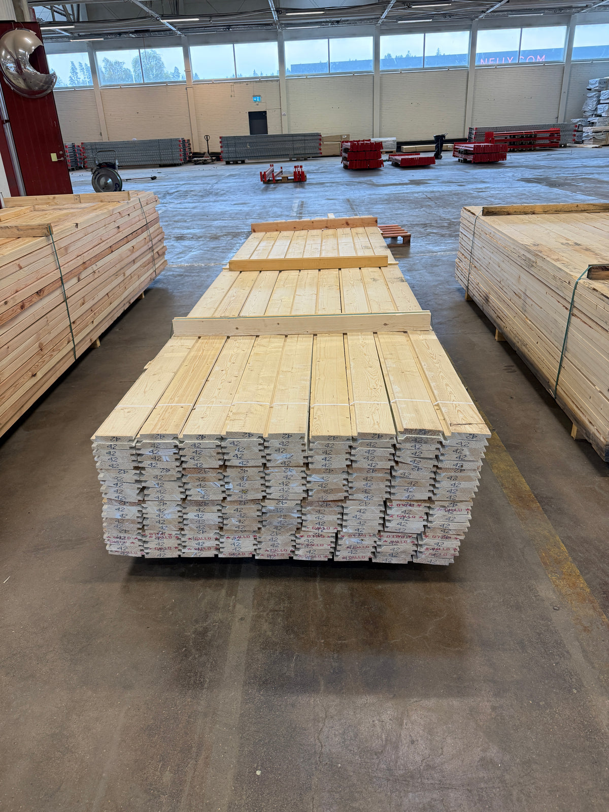 Paket Dubbelfasspont Grundmålad 22×120 mm – 4,20 m – 180 st