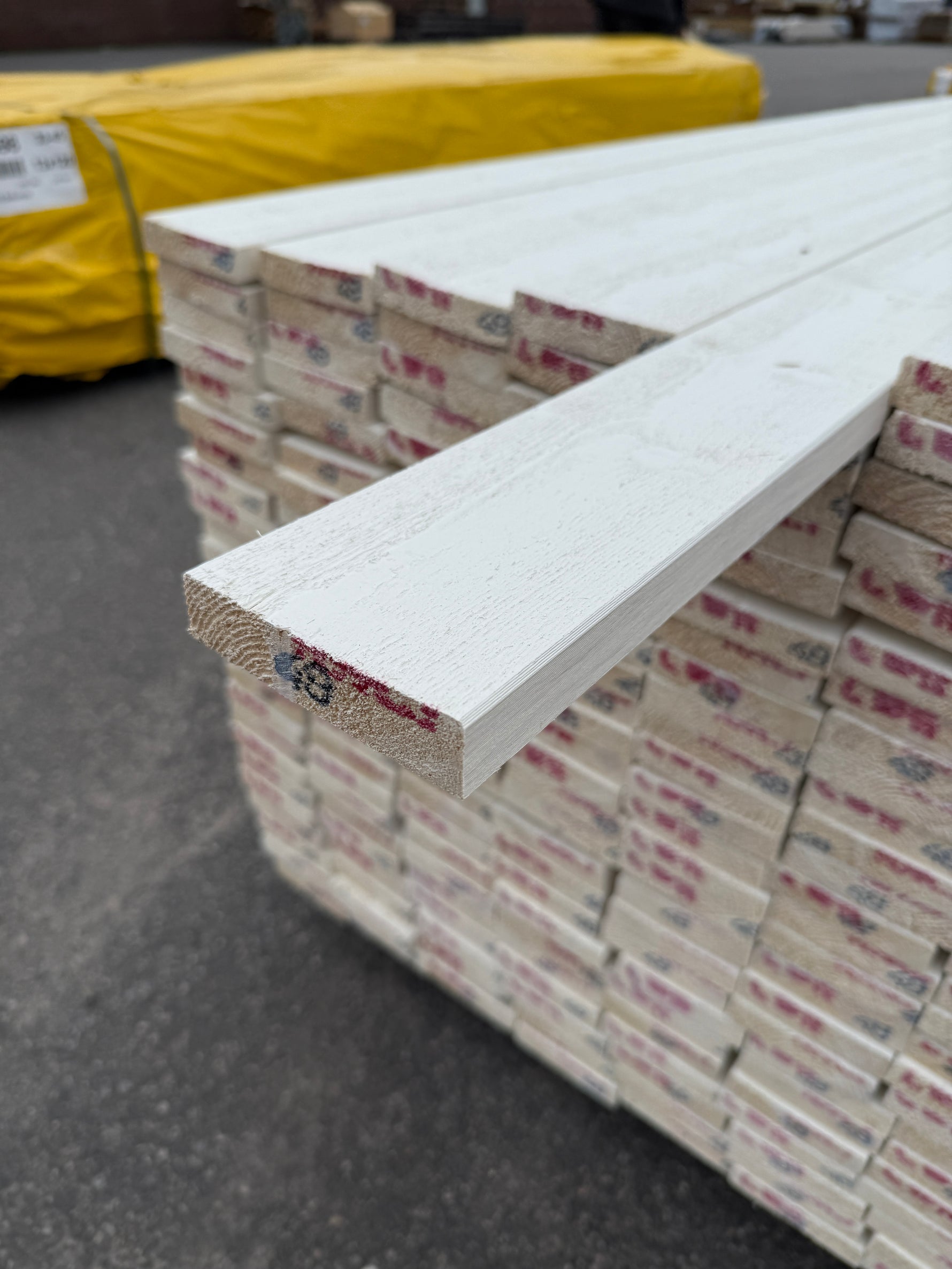 Paket Finsågade Brädor 22x95 mm – 4,80m 275st (Mellanstrukna)