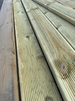 Paket Tryckimpregnerad Rillad Trall 28x120mm, 144st 5.10m- Väderbitet