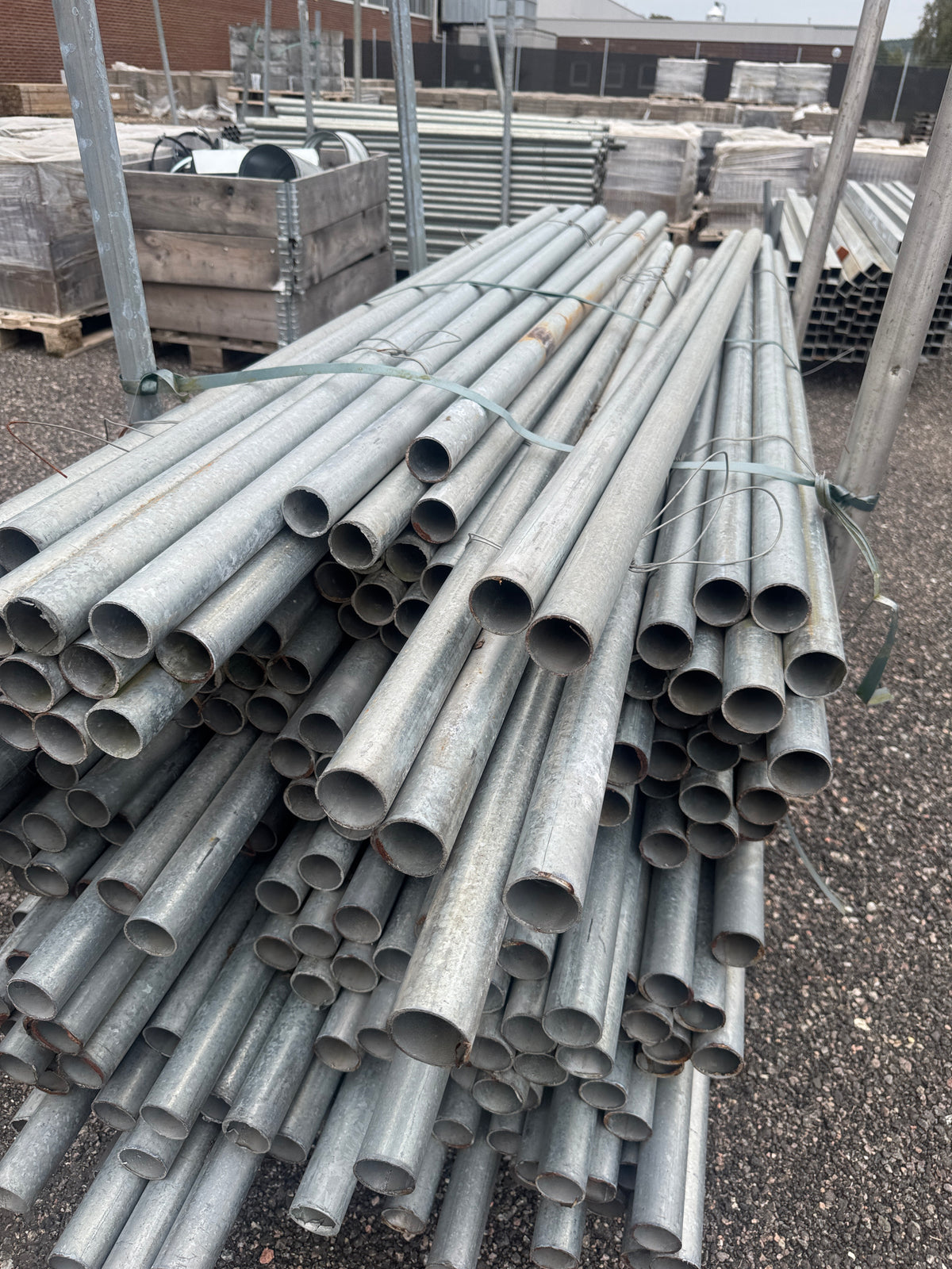 Pall Galvade Stålrör Ø44mm – ca 2,0m – ca 200st