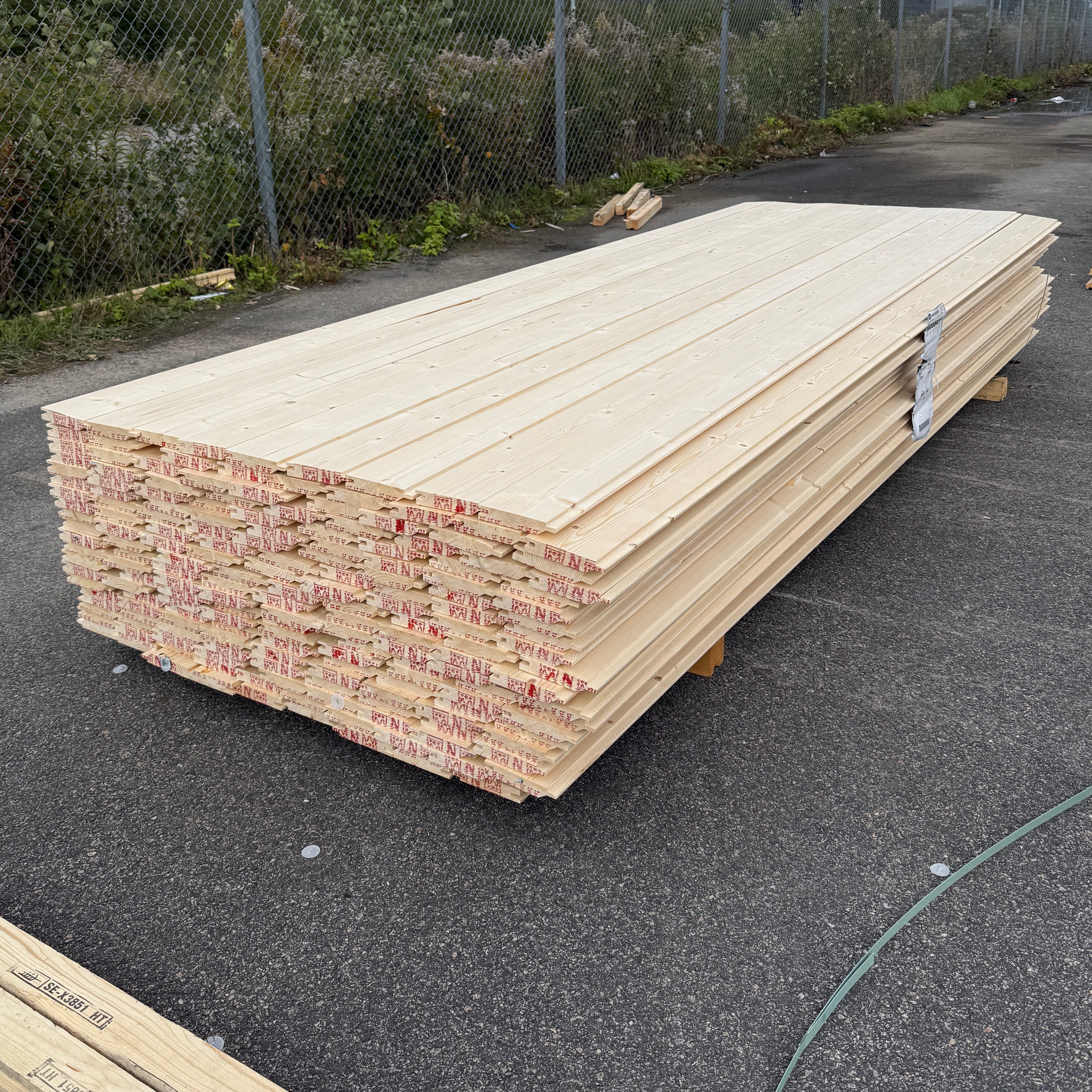 Paket Enkelfasspont 22x120mm, 180st 3,00m Obehandlad