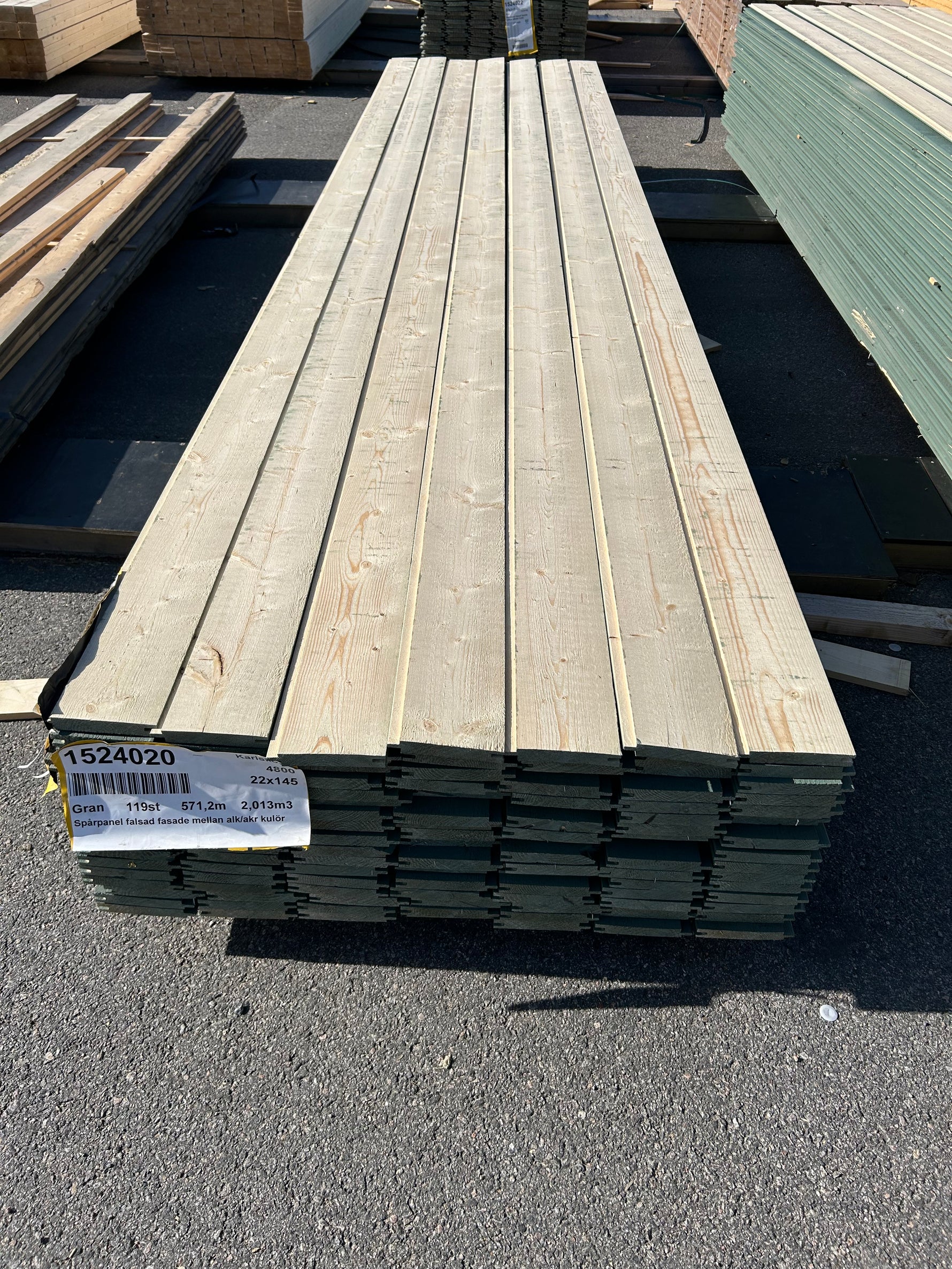 Paket Spontad Spårpanel 22x145mm 4,80m 119st Gran- Mellanstruken