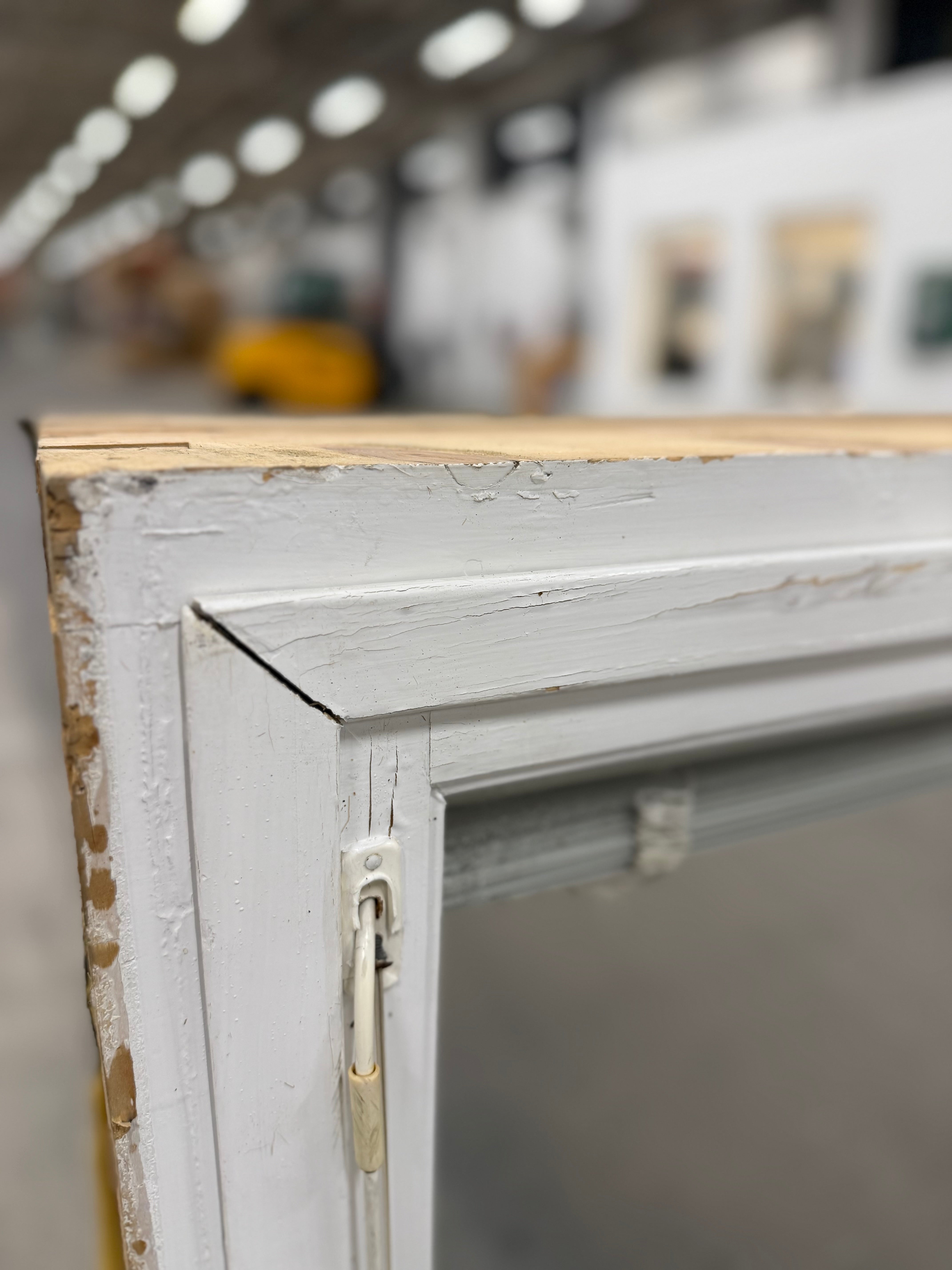 Fönster 1130x1172mm (Begagnat)