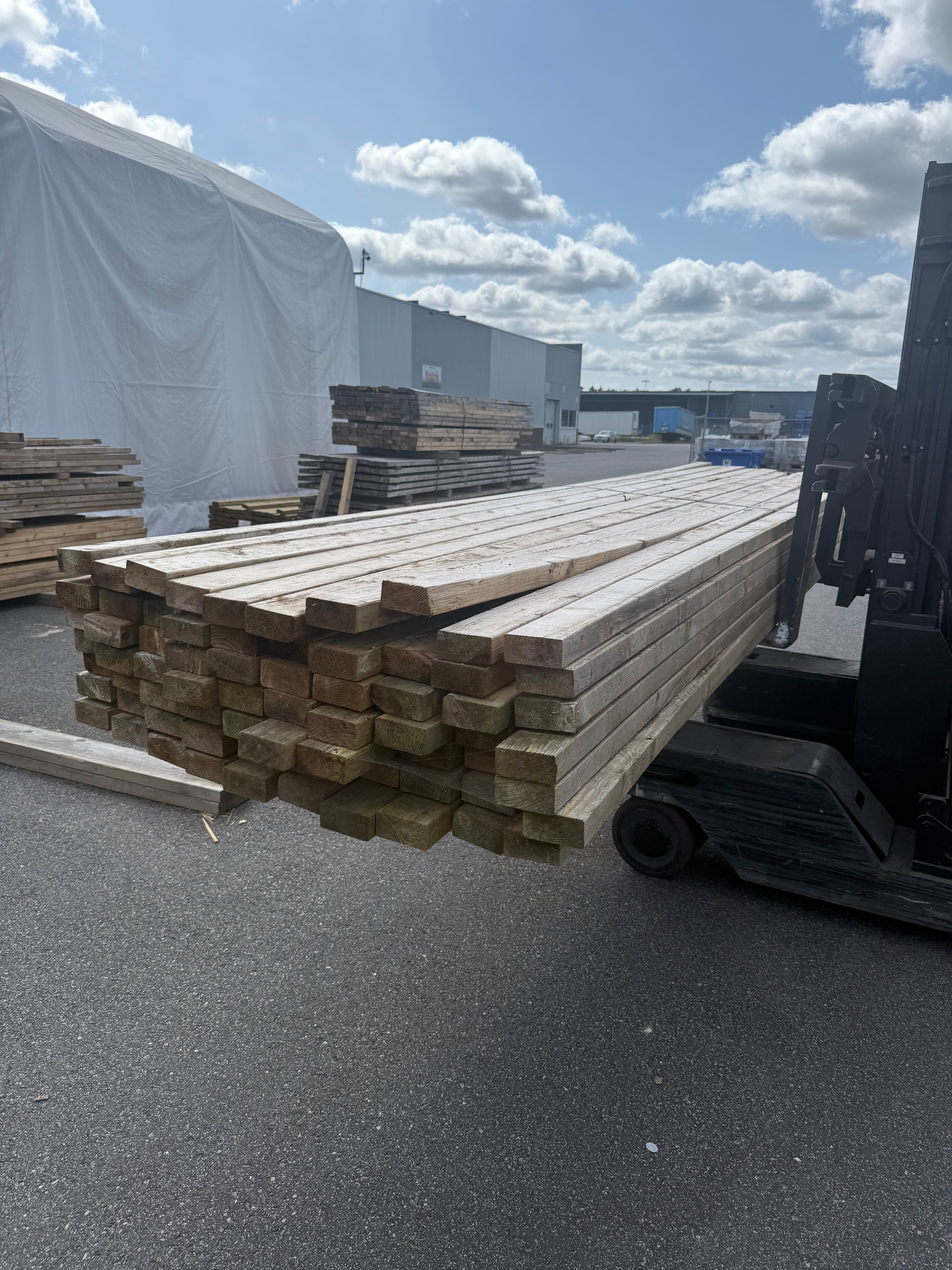 Paket Begagnade Formreglar 45x95 – 4,8 m (70 st)