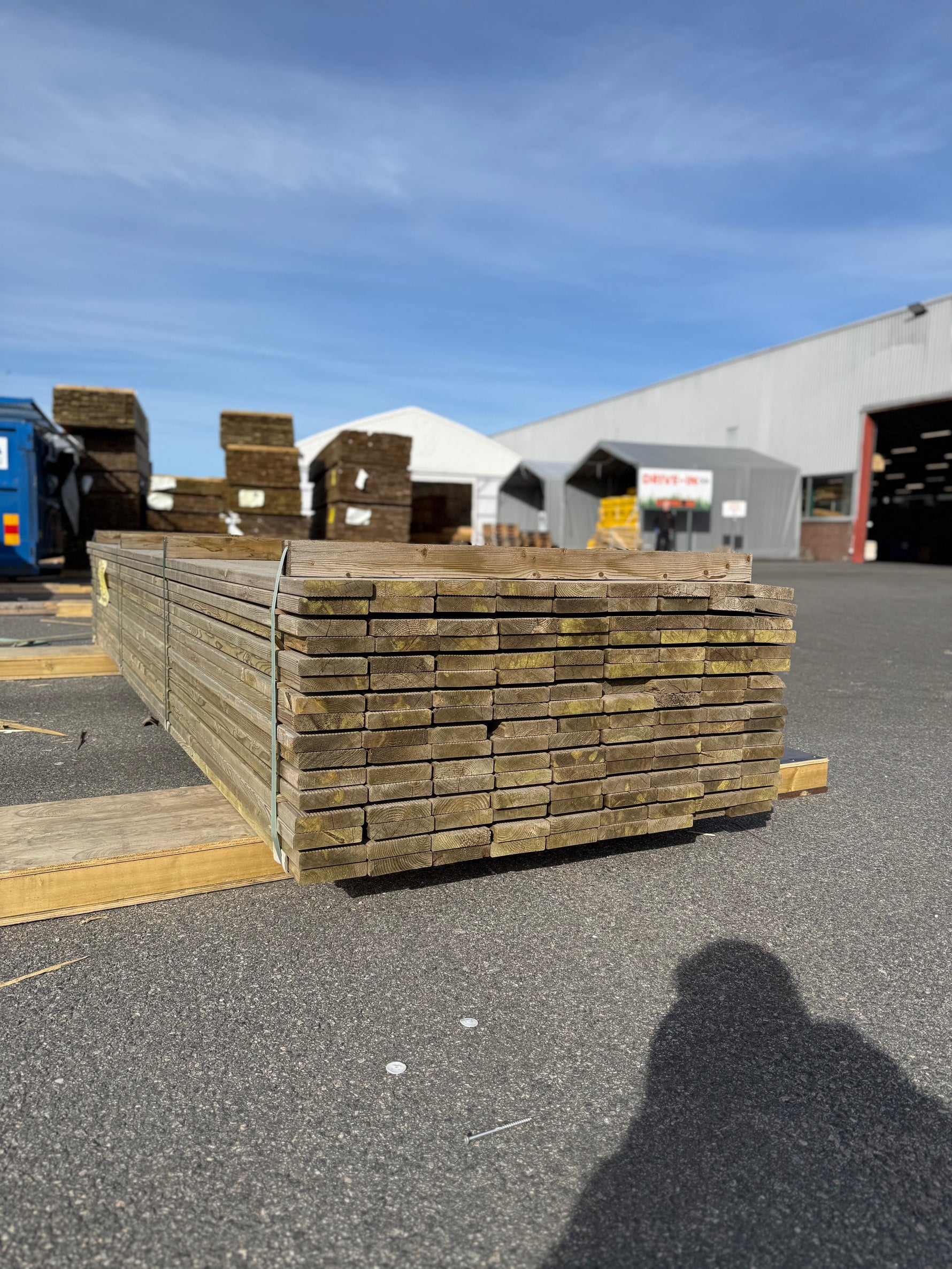 Paket Tryckimpregnerad Rillad Trall 28x120mm, 144st 3,90m