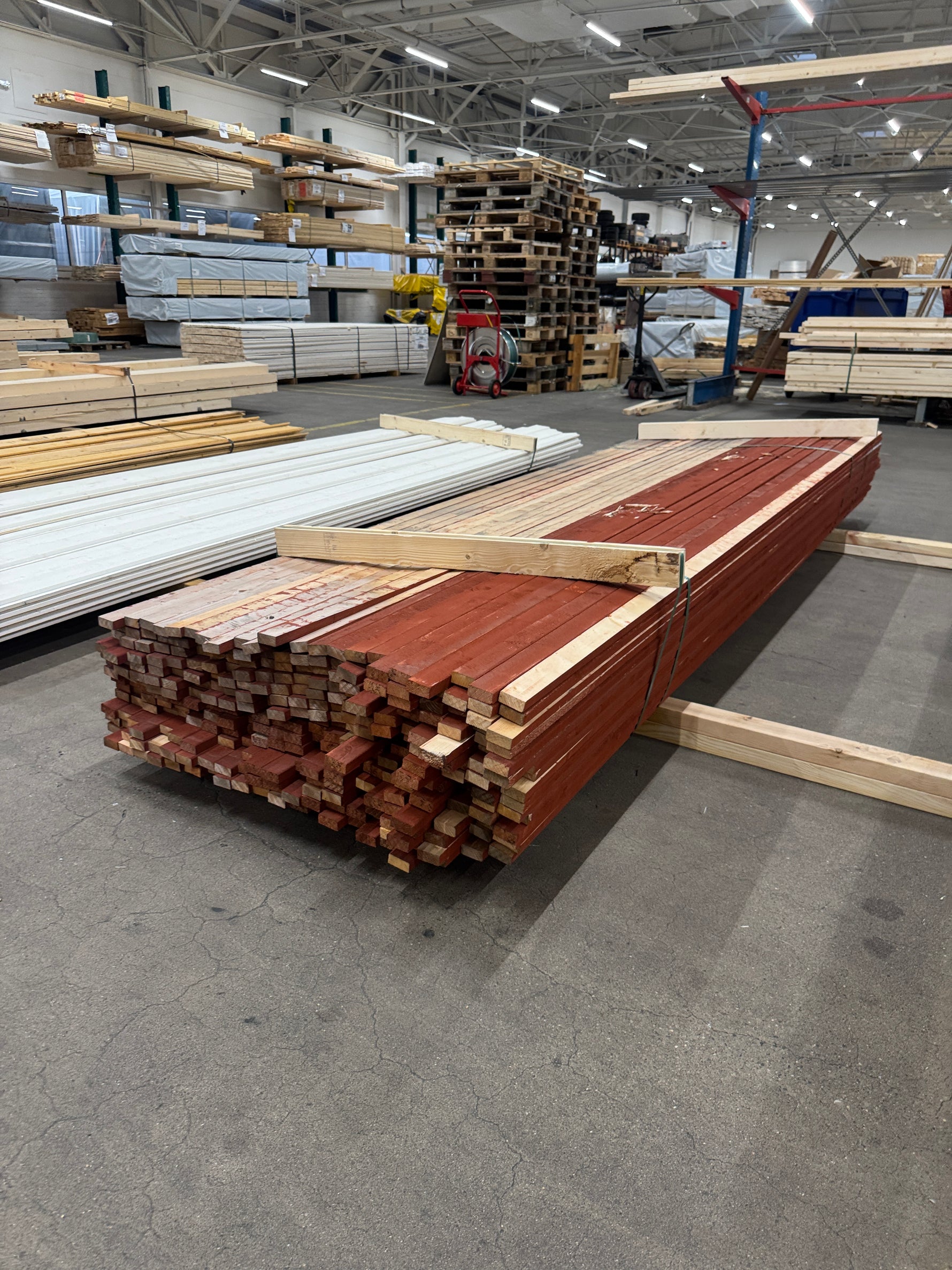 Paket Finsågad Läkt 22x45mm 3,60m – 290 st Röd