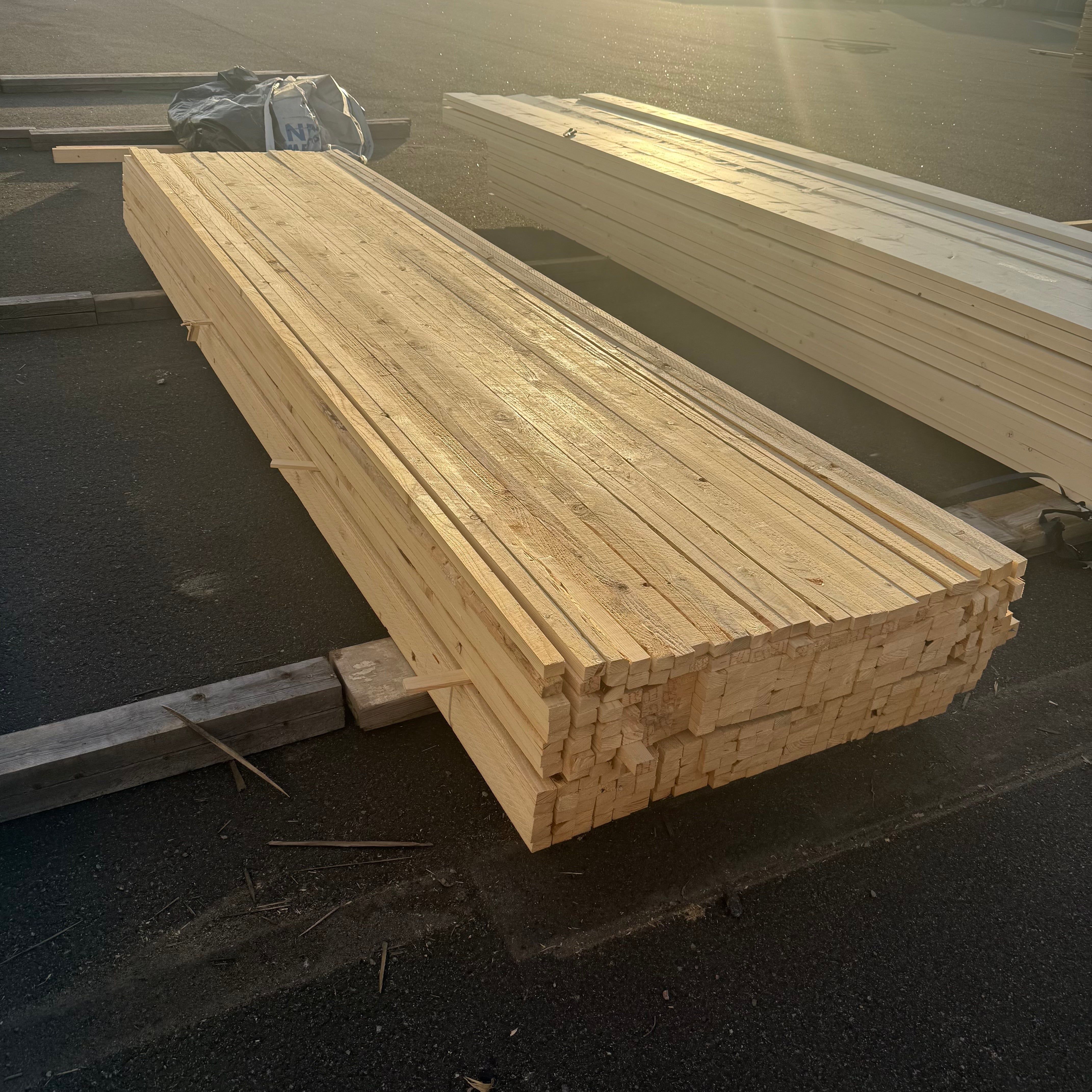 Paket Läkt 25x38mm – 351 st 3,90 m&nbsp;