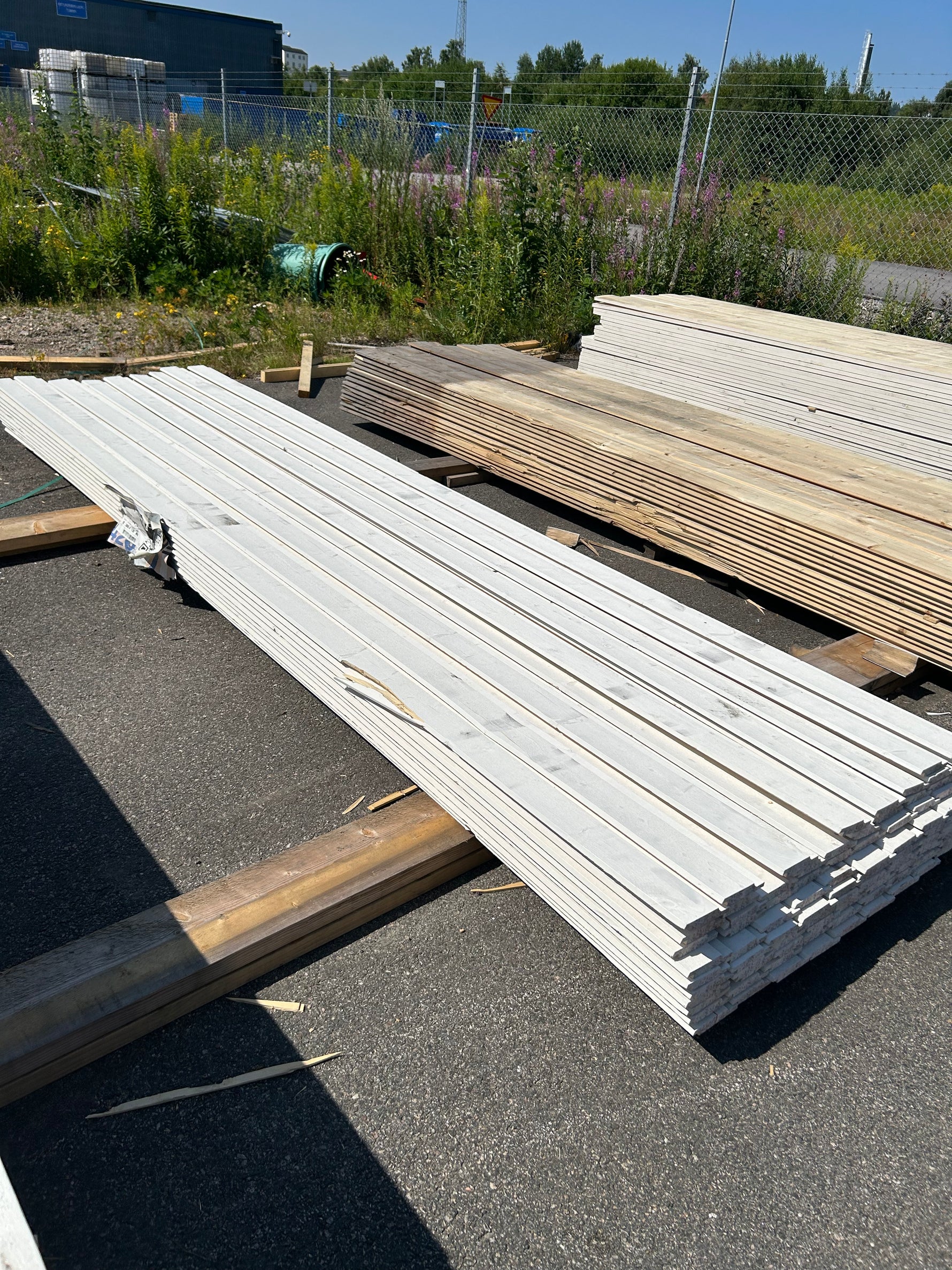 Paket Ytterpanel Dubbelfasspont 22x120mm 4.20m 92st- Obehandlade