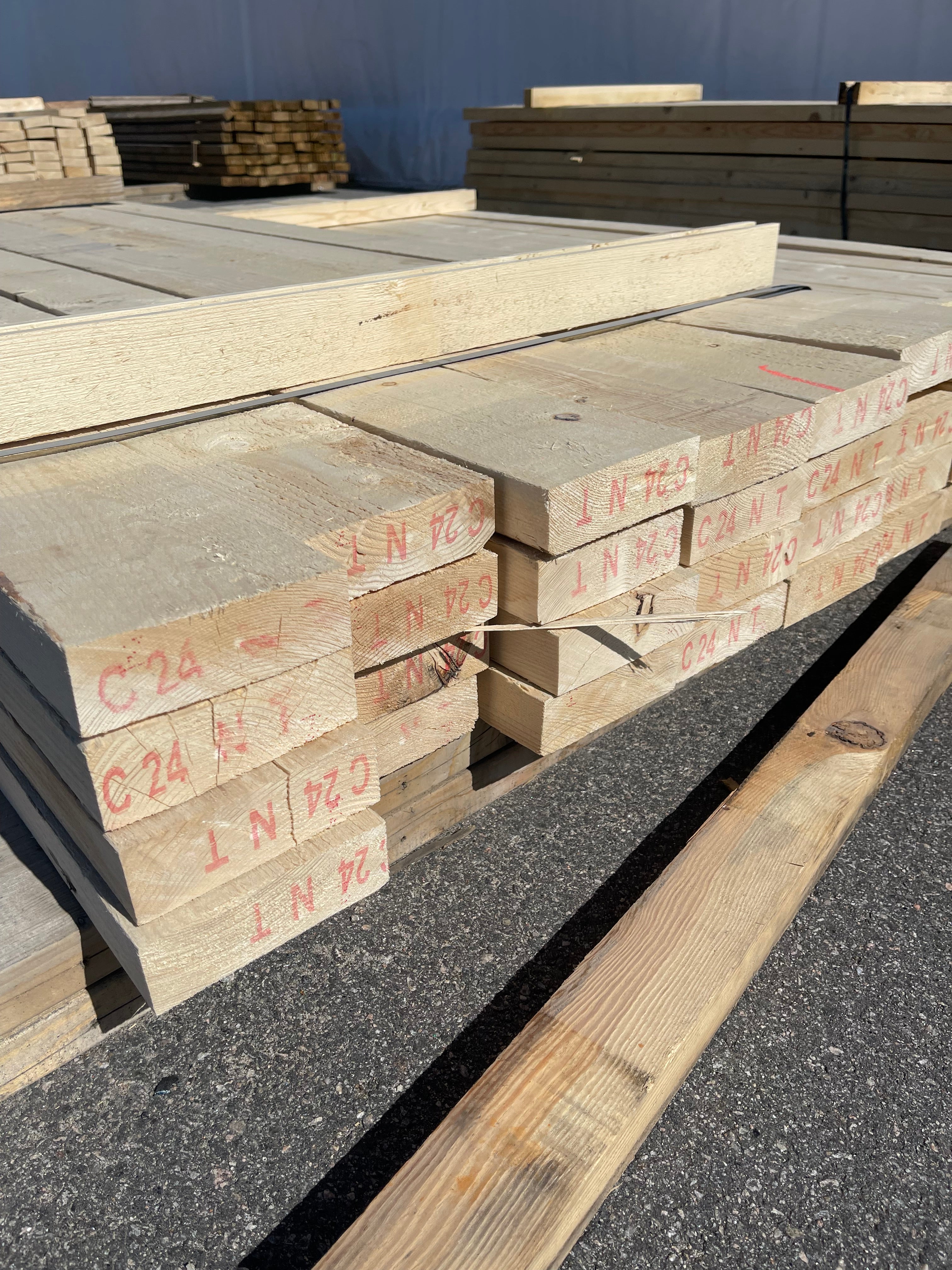 Paket Reglar Ohyvlade 47x150 mm – 3,00 m – 28 st