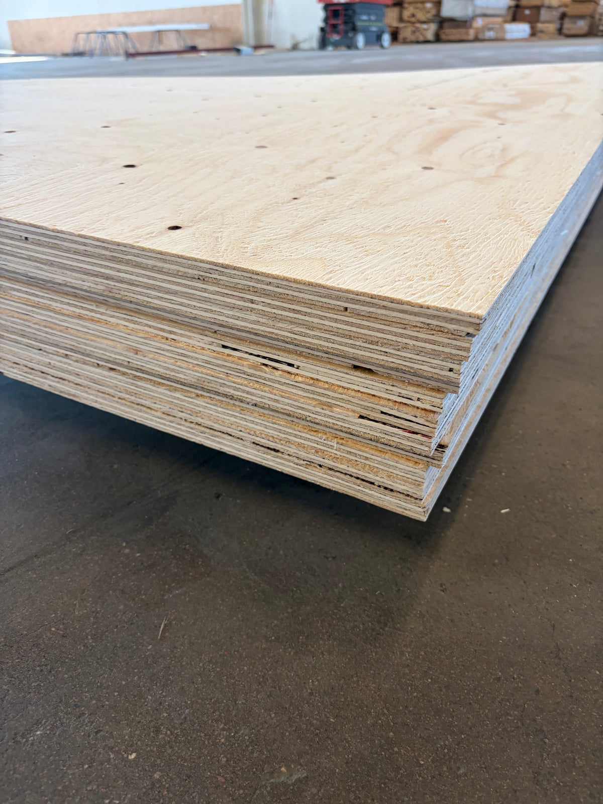 Paket Konstruktionsplywood 12×1200×2400 mm – 11 st