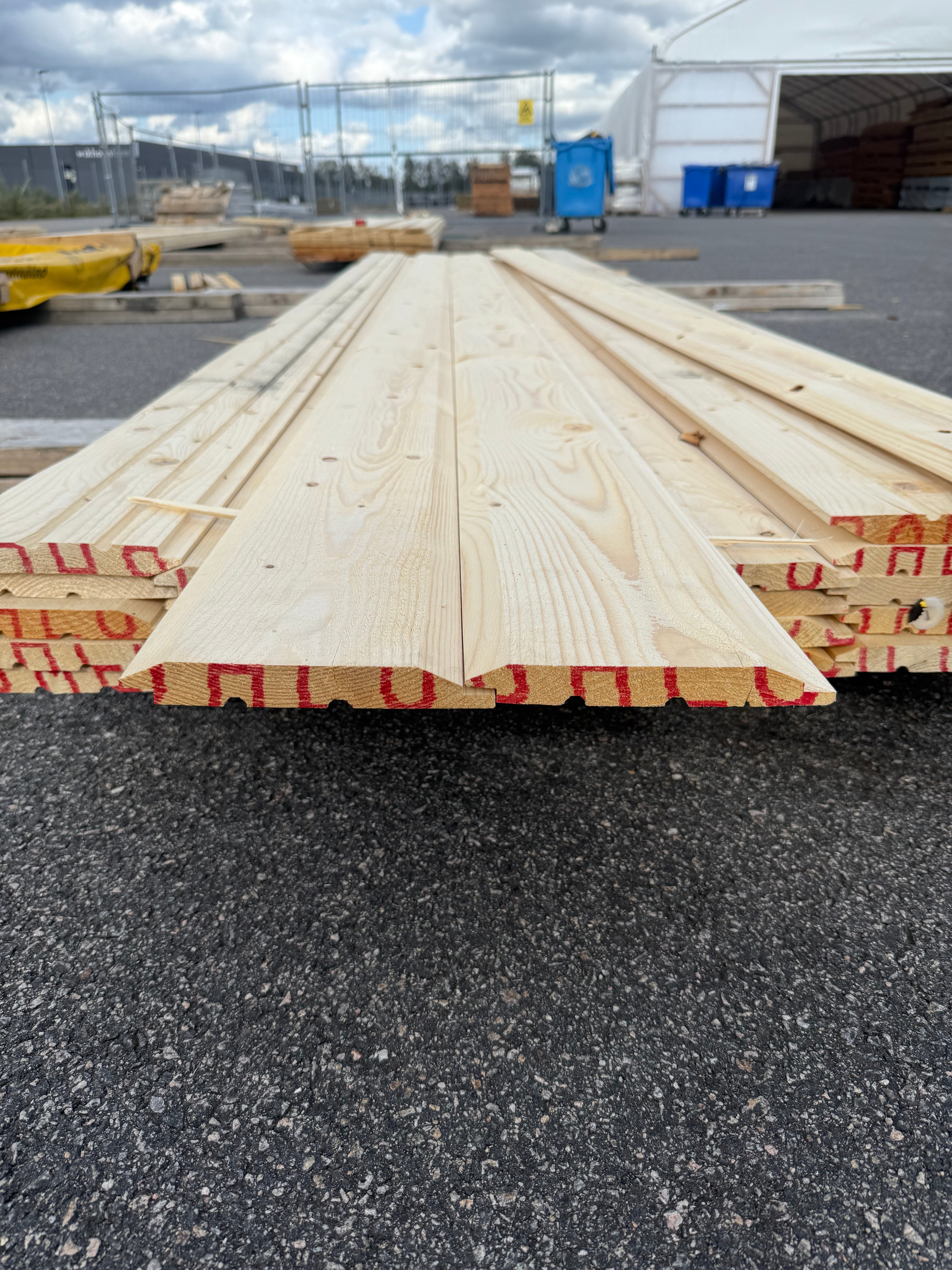 Paket Ytterpanel 22x170 – Gran (30 st, 4,2 m)