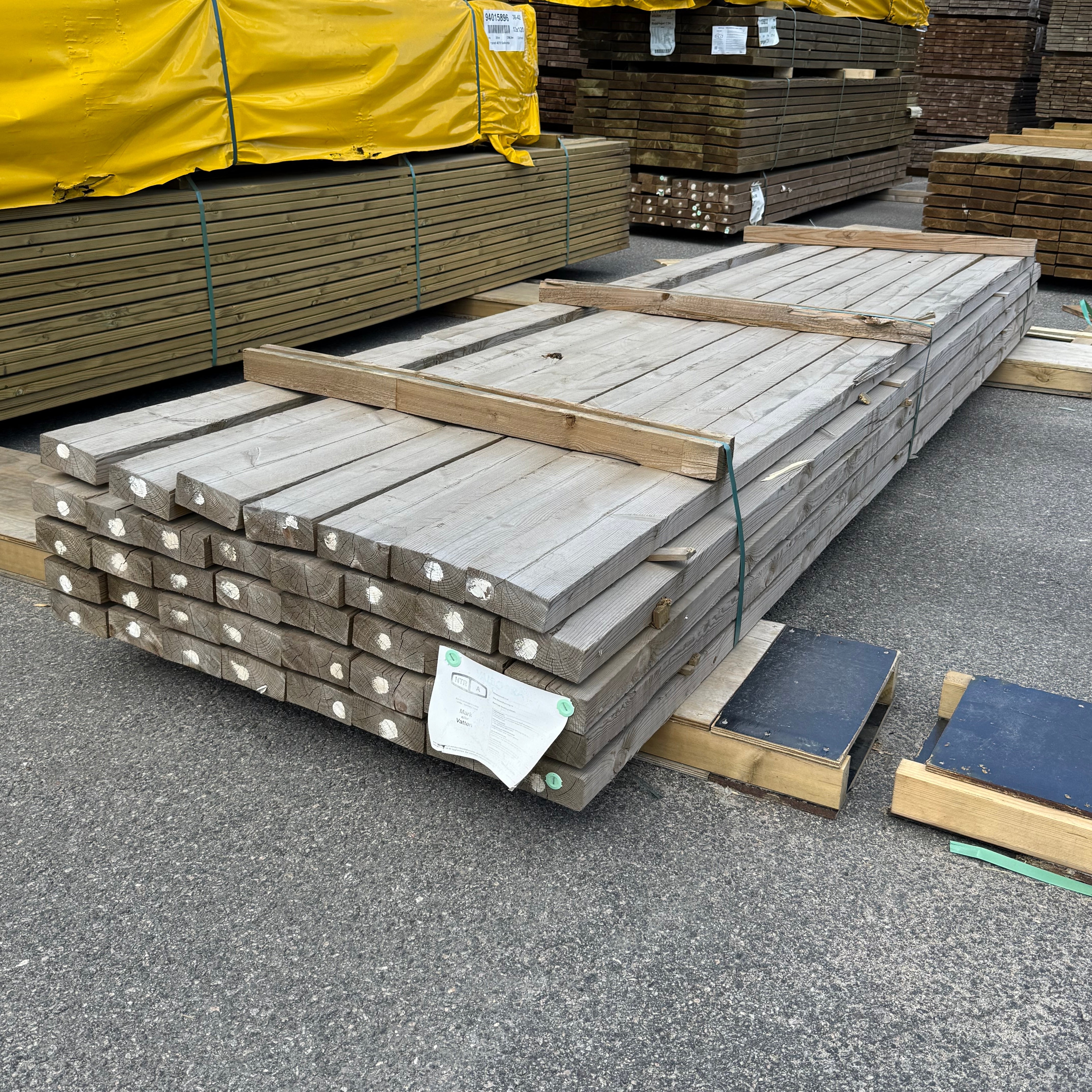 Paket Tryckimpregnerade Reglar Ohyvlade (NTR A) 50x125mm 39st 3,60m