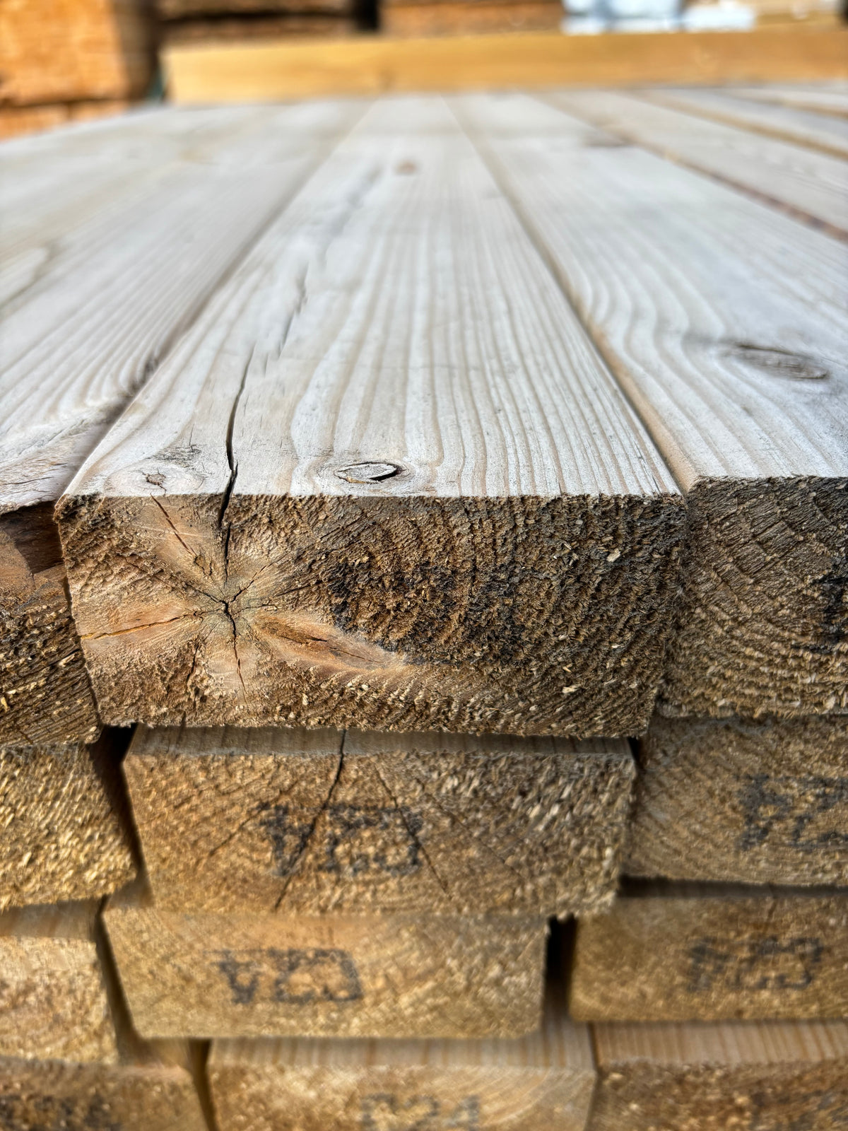 Paket Tryckimpregnerade Reglar 45x95mm 3,30m NTR AB C24 132st