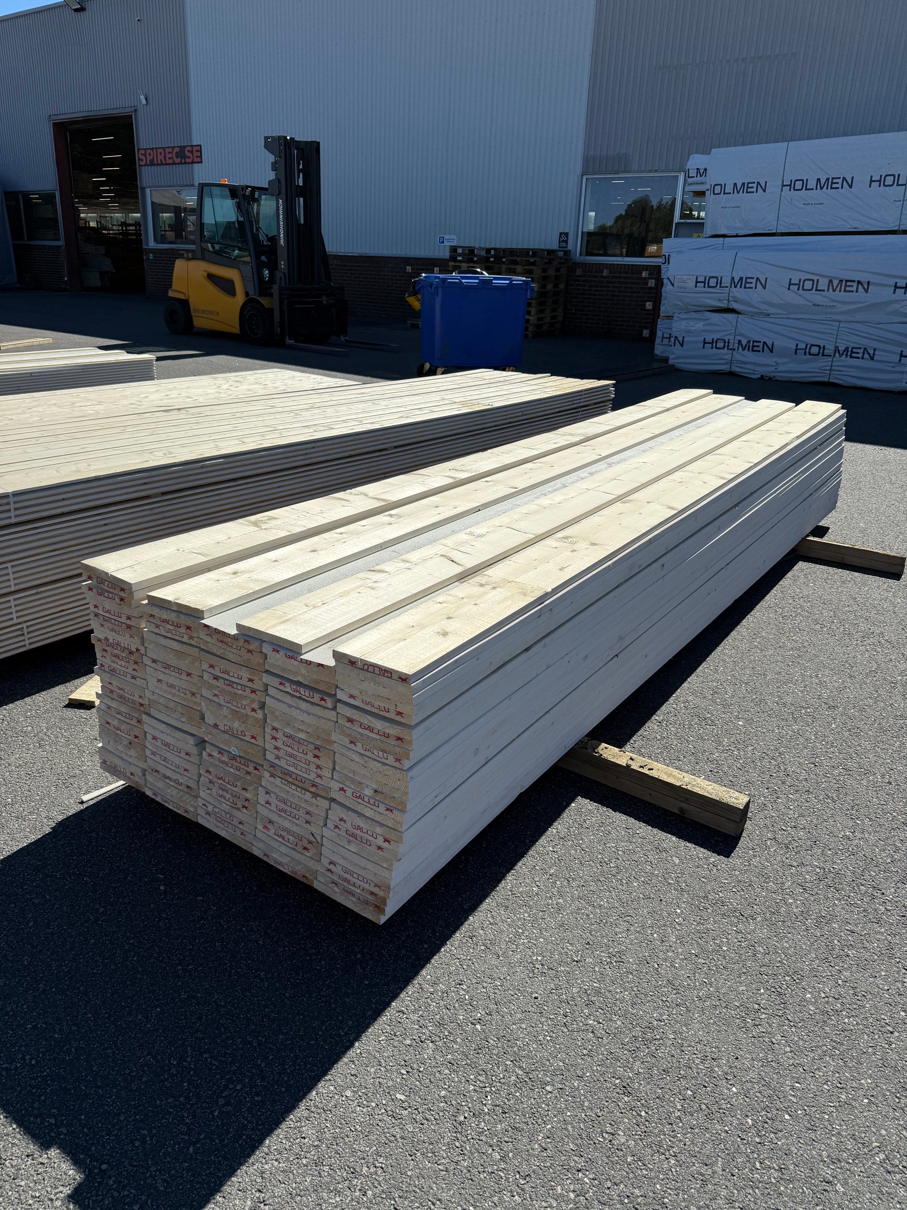 Paket Finsågade Brädor 22x195mm 4.20m 121st Grundmålad