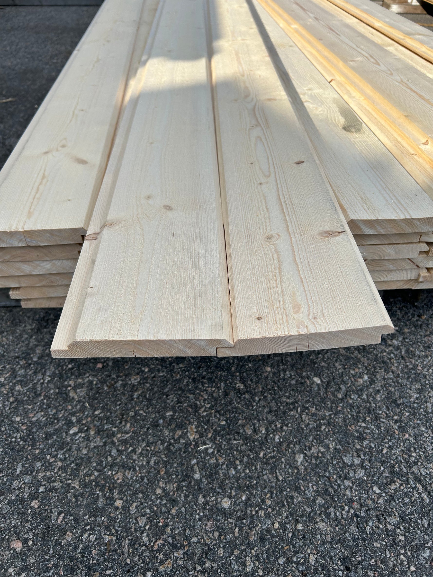 Parti Ytterpanel Dubbelfas Fals 22x145mm 3.0m 46st Gran