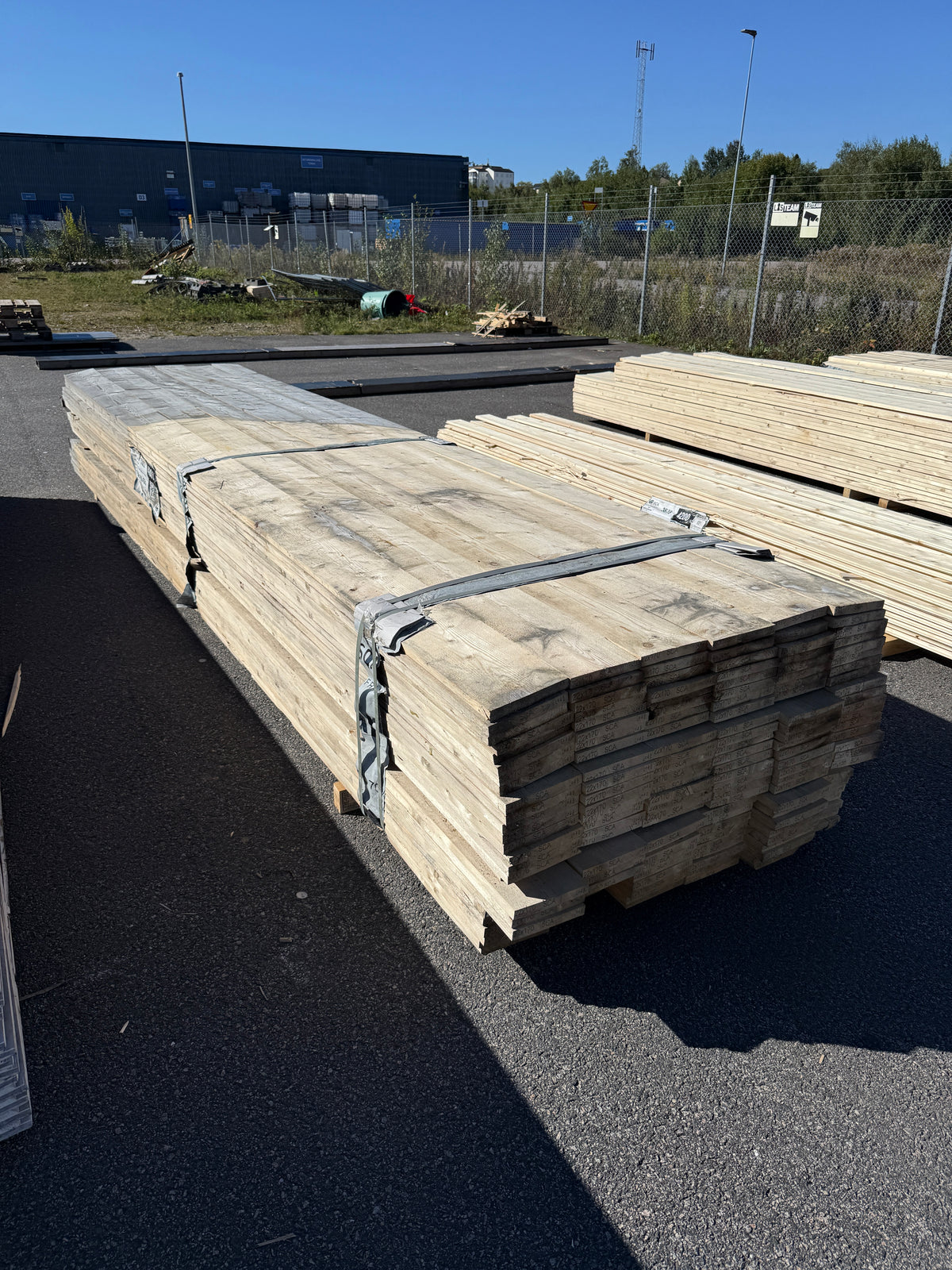 Paket Finsågade Brädor 22x170mm 4,80m 156st (Fuktskadade)
