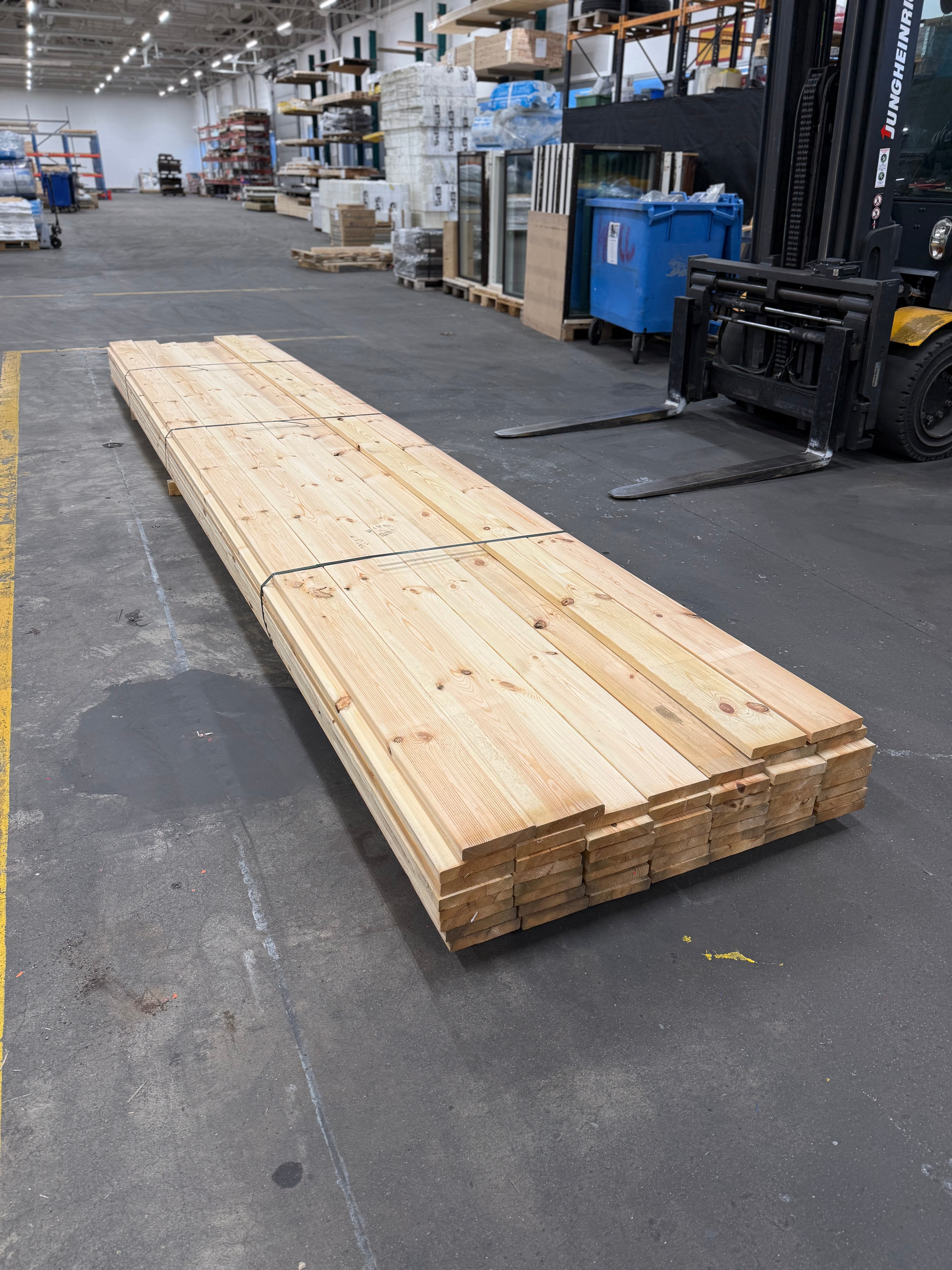 Paket Hyvlade Brädor 27x145mm 5.40m- 53st (Furu Rillad) B- sortering