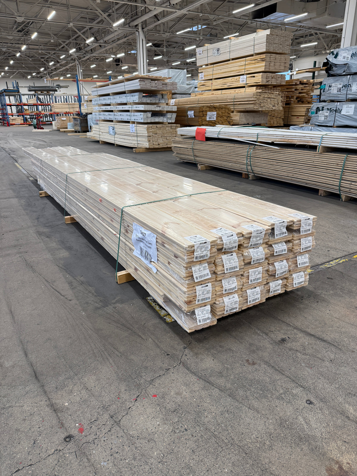 Parti Massivt Furugolv Borstad Ljusgrå Ekonomi 25x160 mm – 55,16 kvm