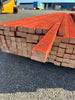 Paket Läkt 34x45 – 142st (4.50 m) – Grundmålad Ljusröd Slam