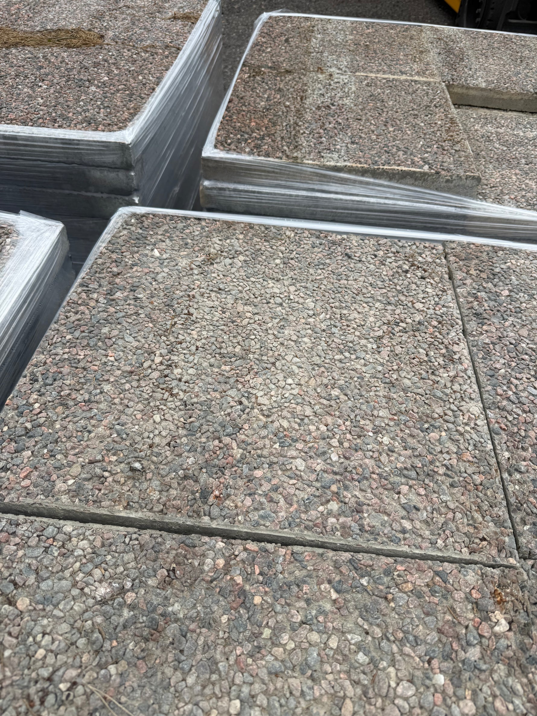 Frilagda Plattor 500x500x50mm – Natursingel (Säljs per styck)