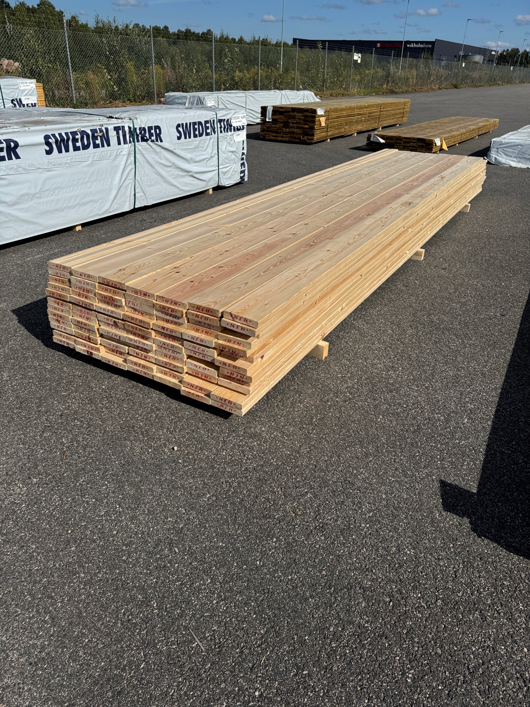 Paket Rillad 28x145 – 84st – 4.50–4.80 m – ANDRASORTERING