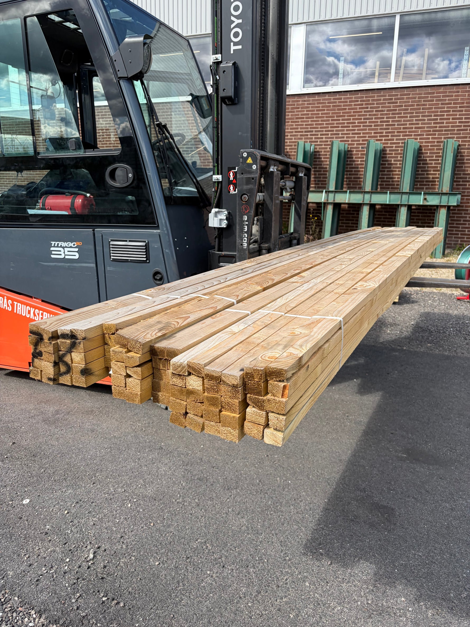 Paket tryckimpregnerad Läkt 25x36mm, 4,2 m - 80 st