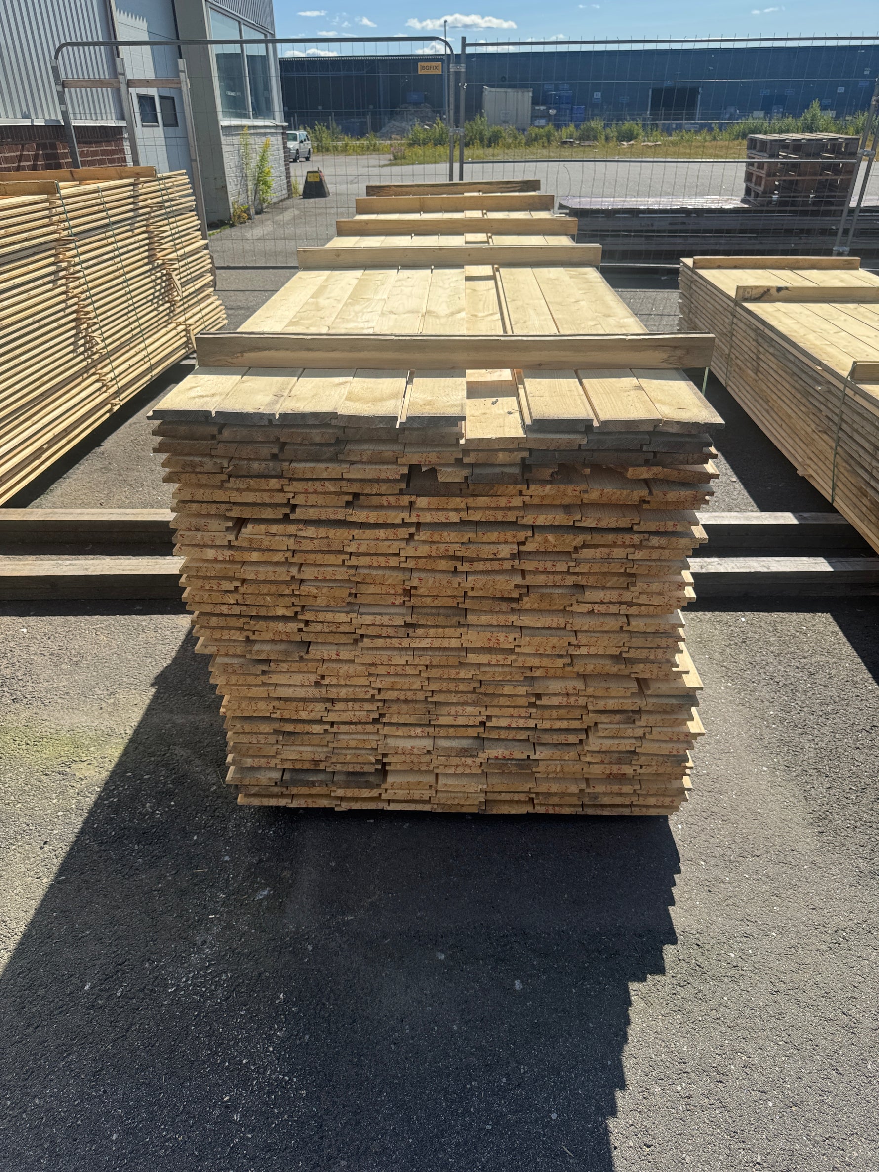 Paket Ytterpanel 22x120mm 4,80m 260st Obehandlad