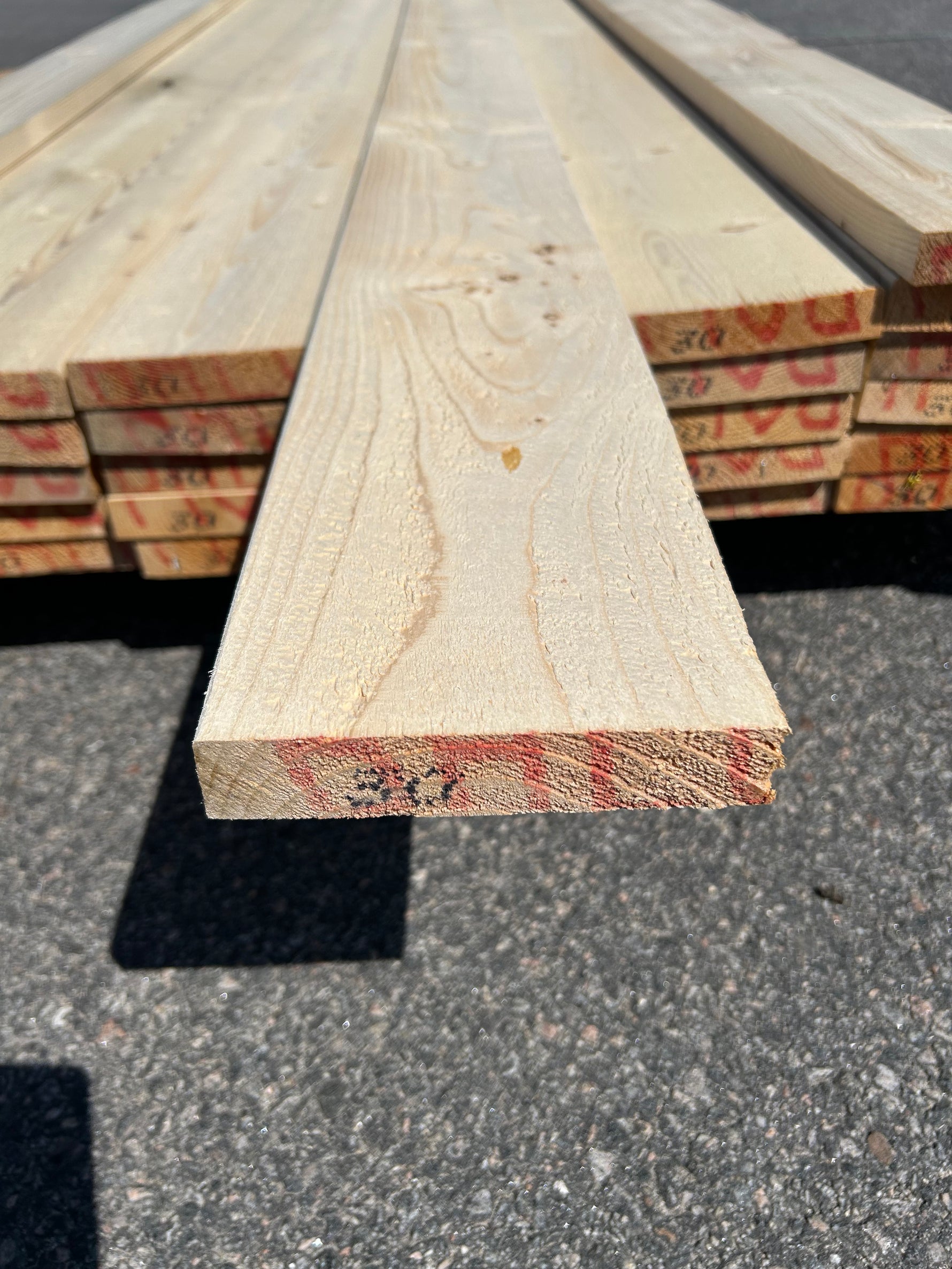 Paket Finsågade Brädor 28x145mm 3.0m 38st Obehandlade
