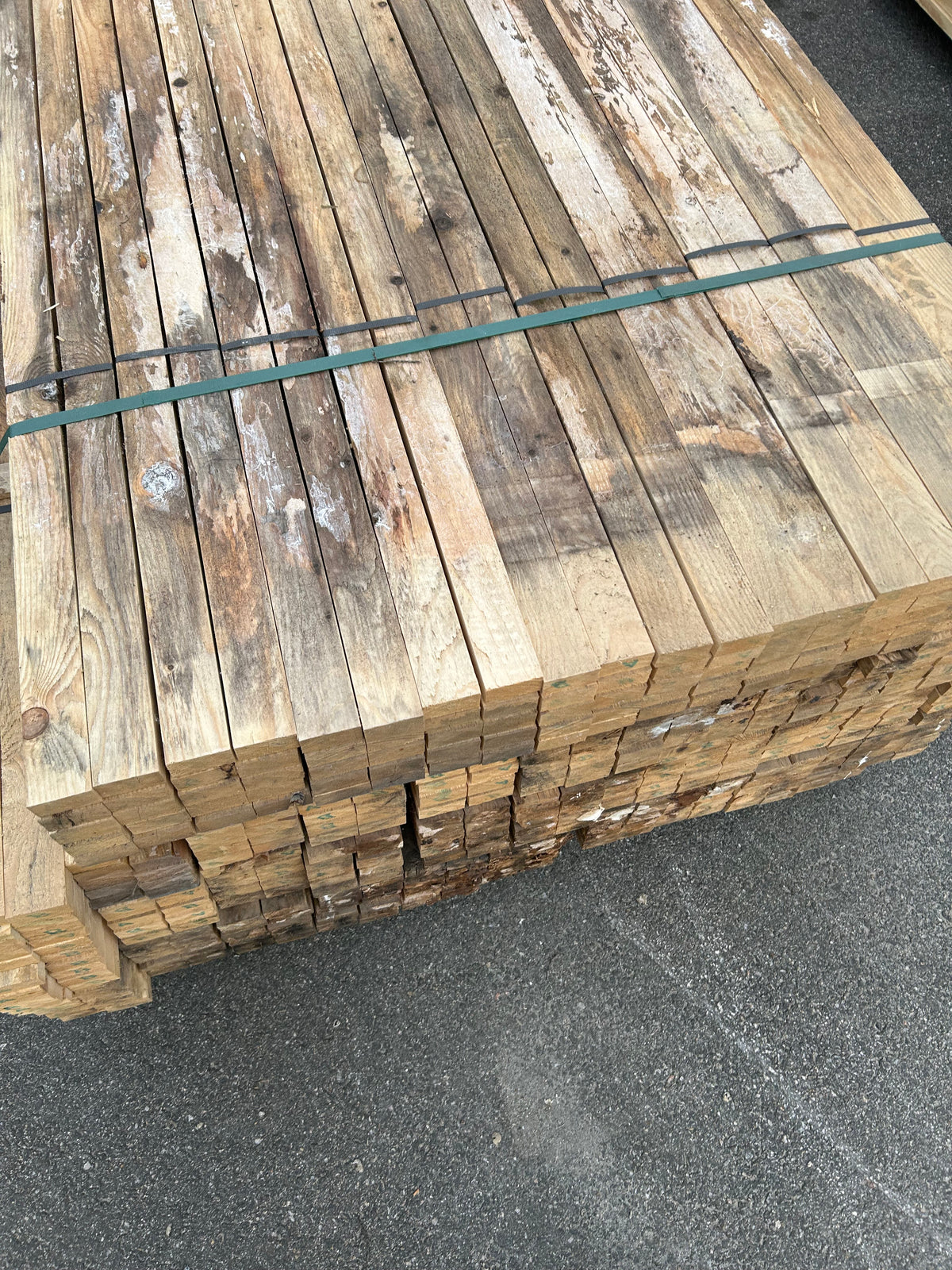 Paket Läkt 25x48mm 3,60m 430st – Fuktskadat
