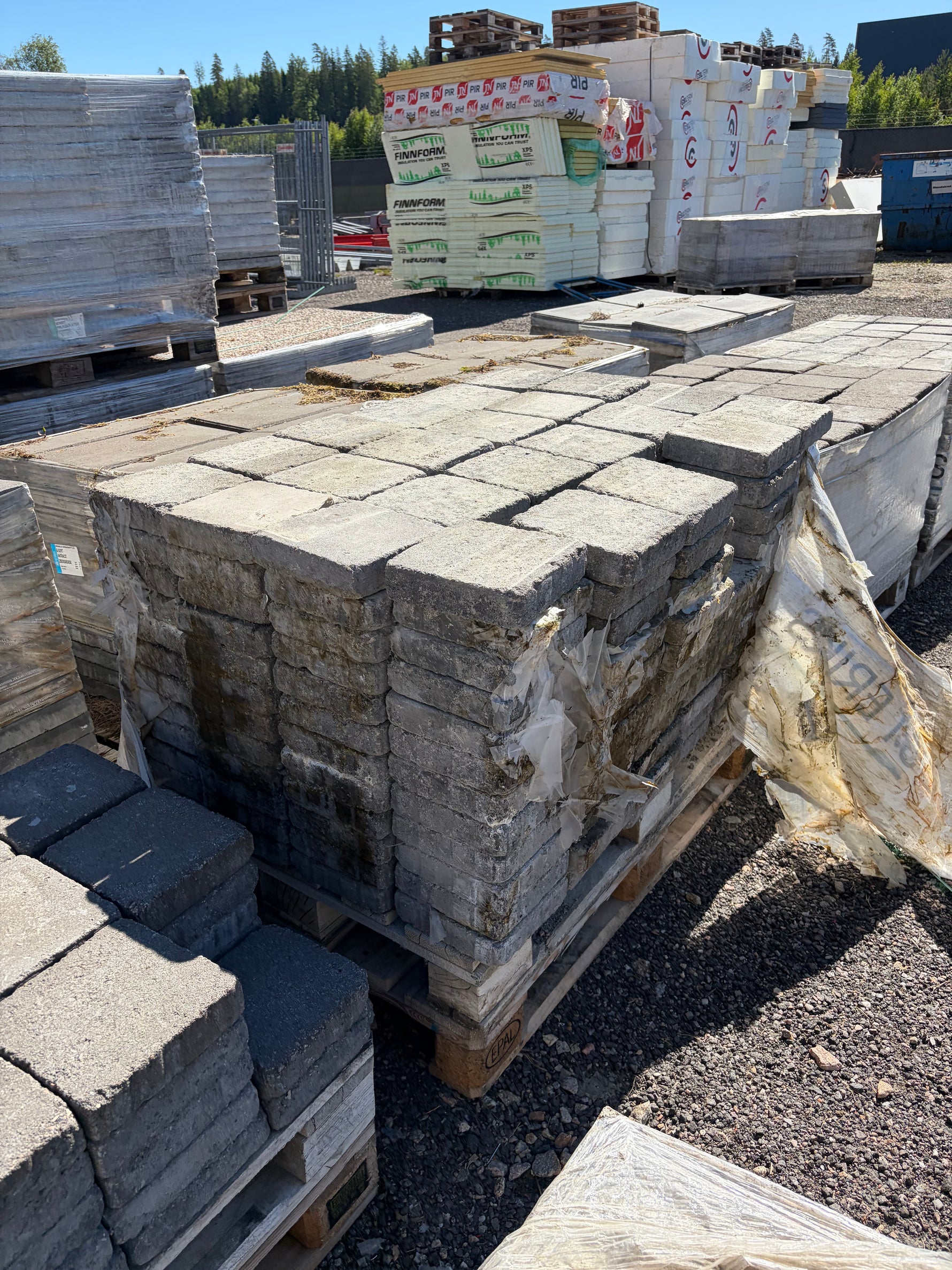 Rustik Marksten 200x200x50mm Antracit (Säljs per styck)