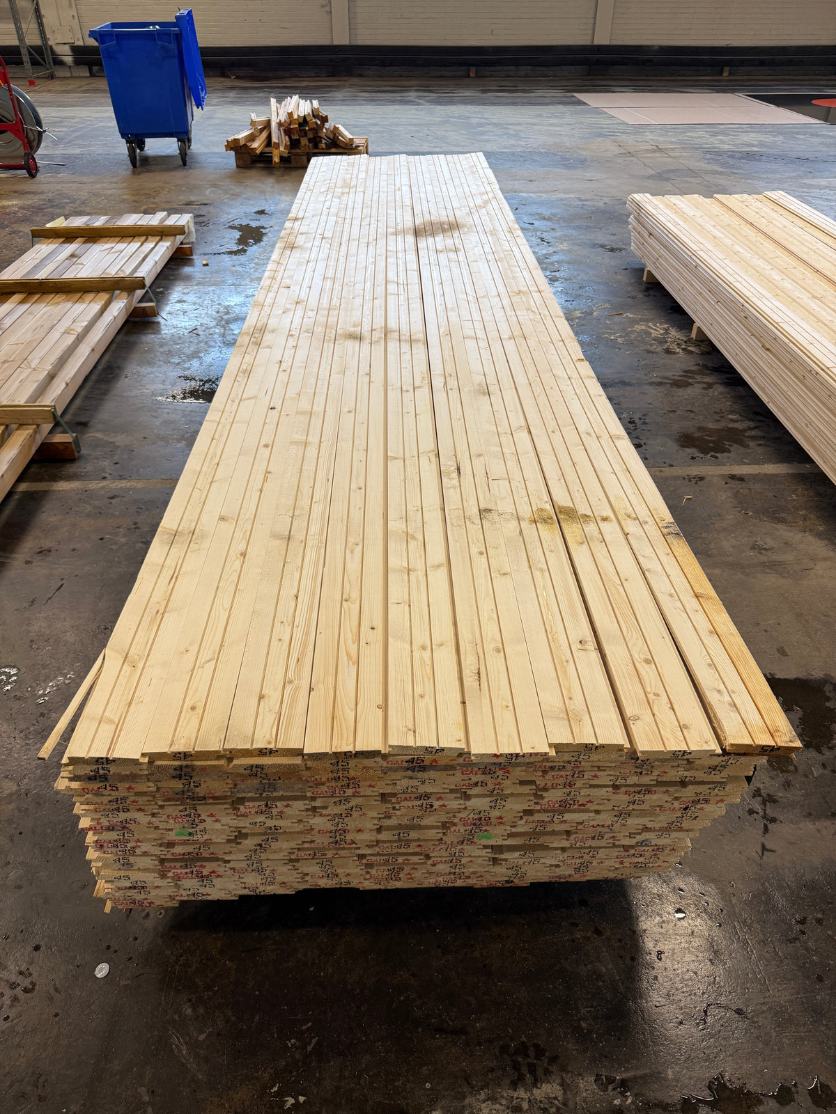 Paket Ytterpanel 19×120 mm 4,50 m – 243 st