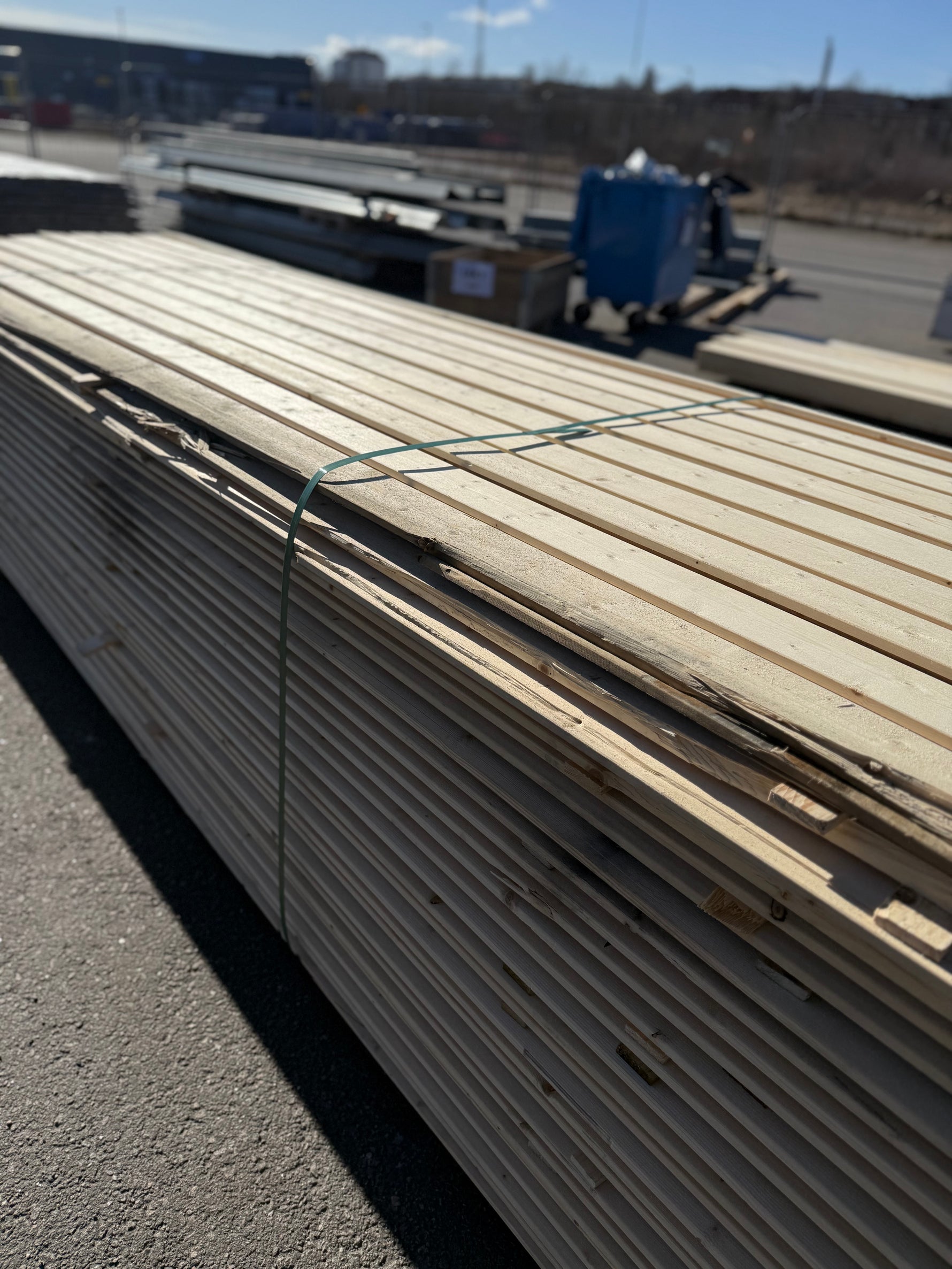 Paket Ytterpanel Enkelfas Fals 22x120mm – 260 st 5,40 m Obehandlad Gran - Spirec