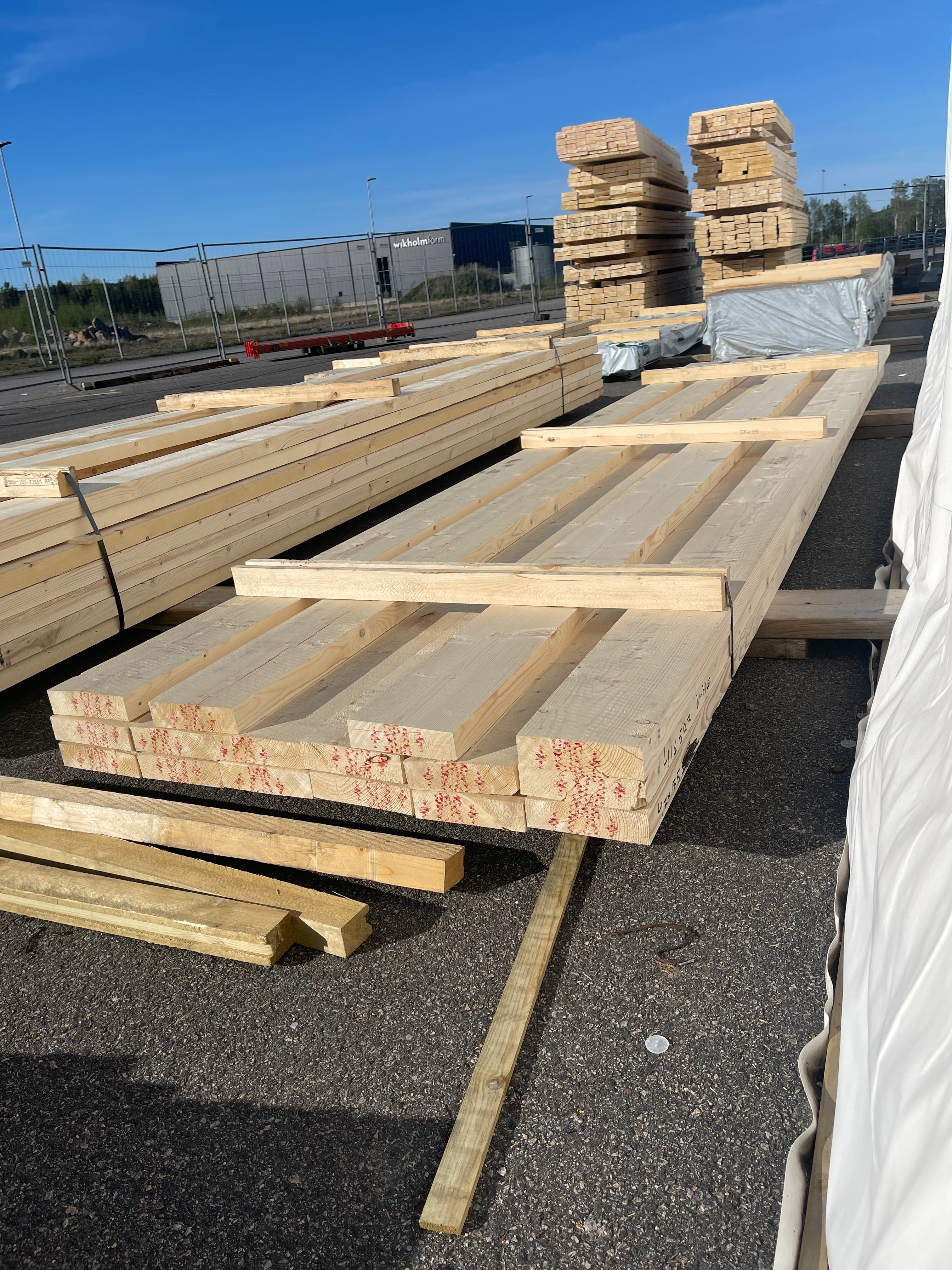 Paket Reglar Ohyvlade 47x175 mm – 4,80 m – 16 st