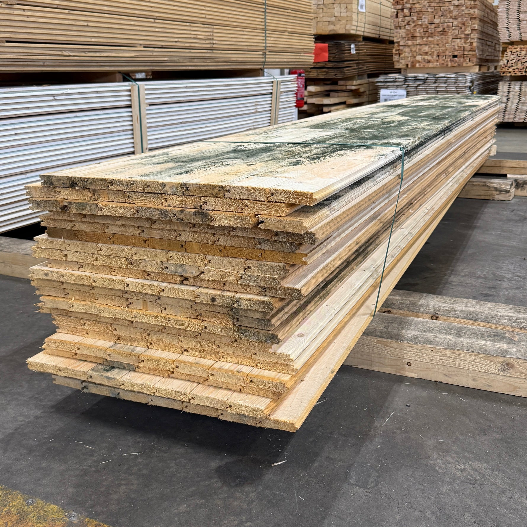 Parti Råspontluckor 20x540x3600mm 21st (Mögelskadat)