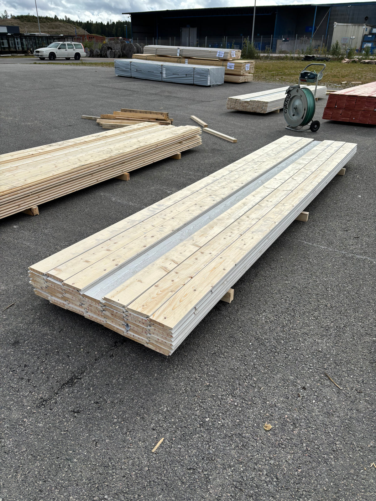 Paket Falsad Dubbelfas 22x145mm, 54st 4,20m Grundmålad